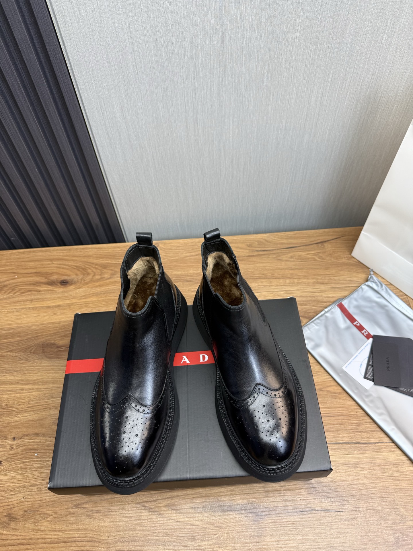 Male Leather Shoes Cow Leather Lightweight