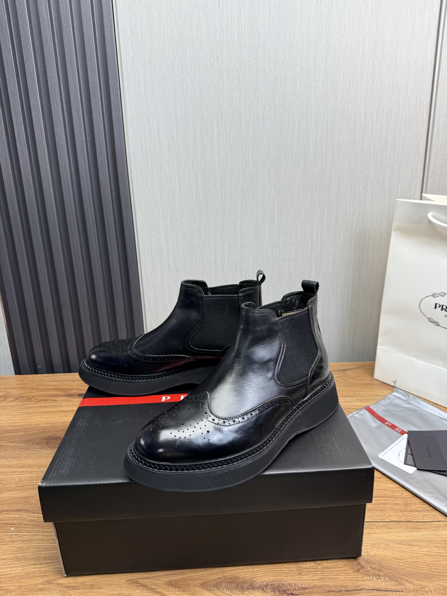 Male Leather Shoes Cow Leather Lightweight