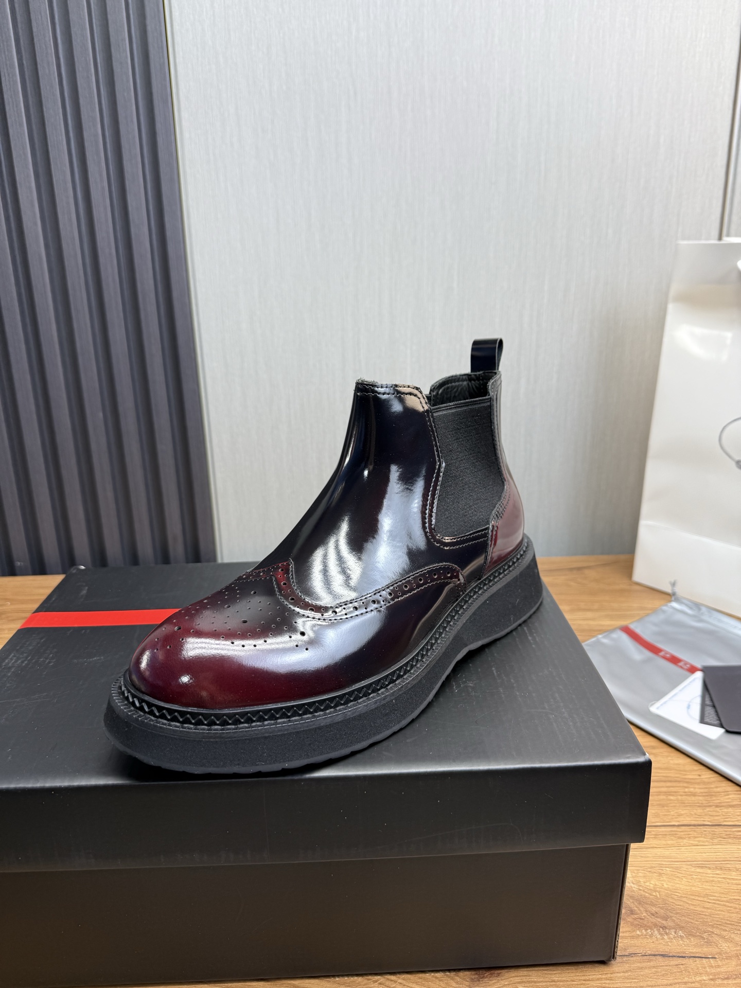 Male Leather Shoes Cow Leather Lightweight
