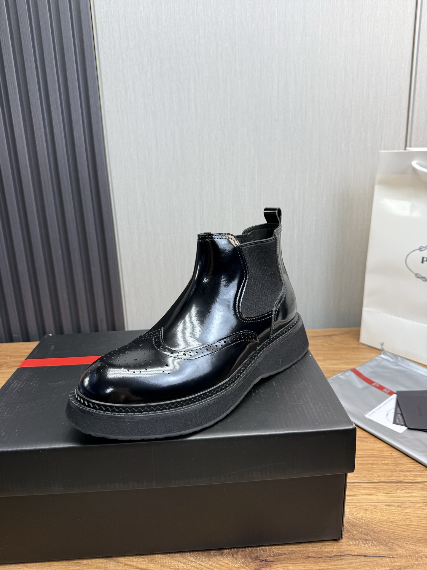 Male Leather Shoes Cow Leather Lightweight