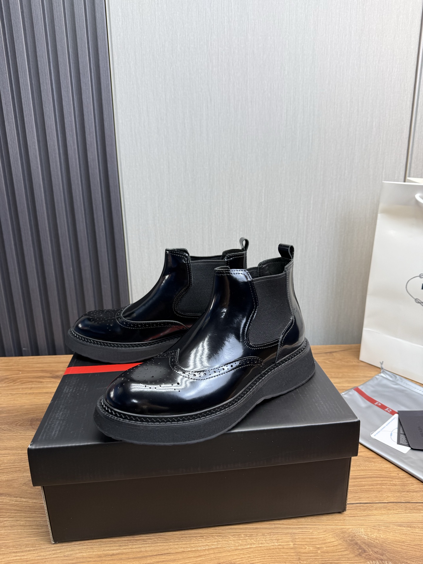 Male Leather Shoes Cow Leather Lightweight