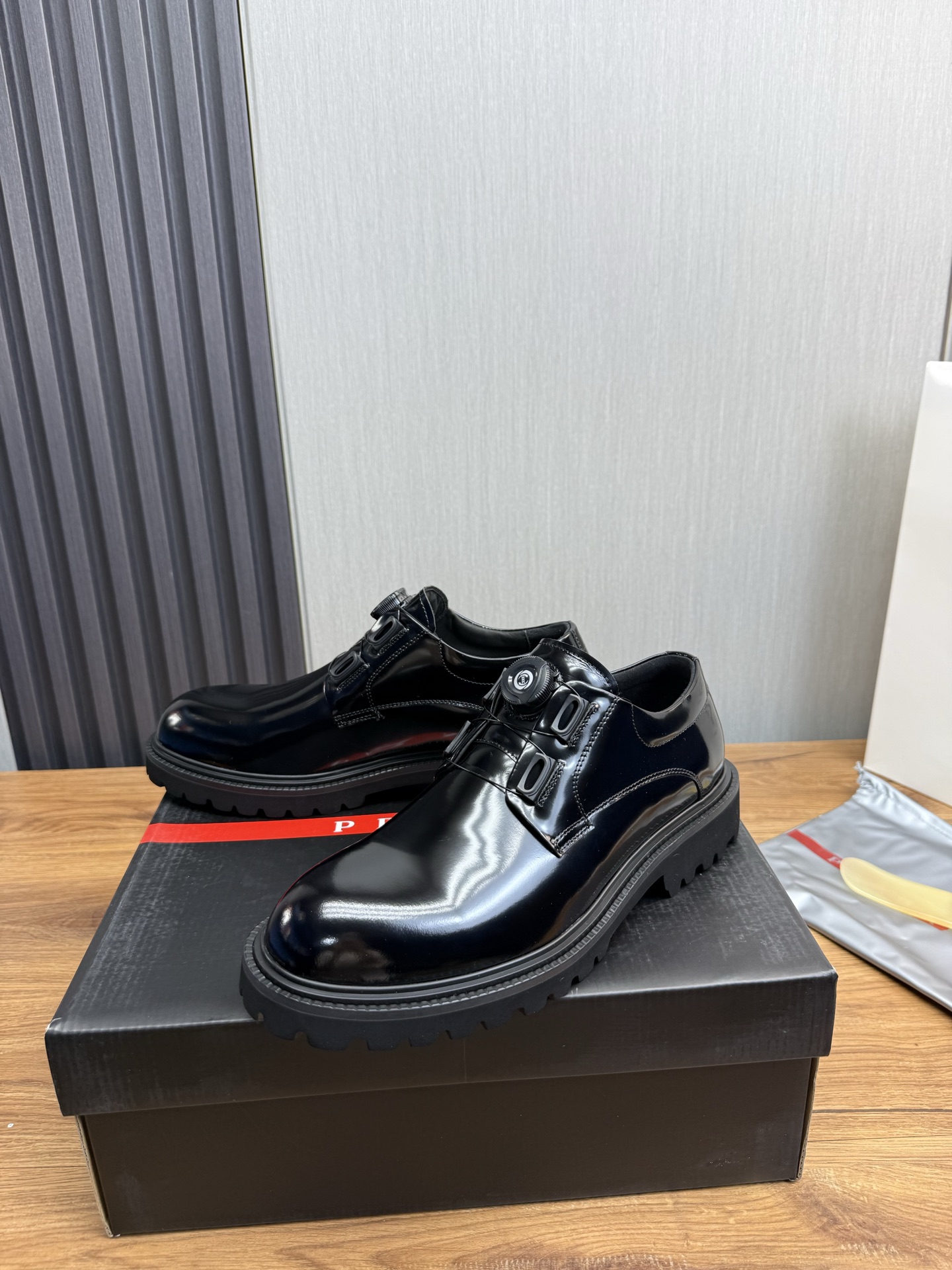 Male Leather Shoes Cow Leather Lightweight