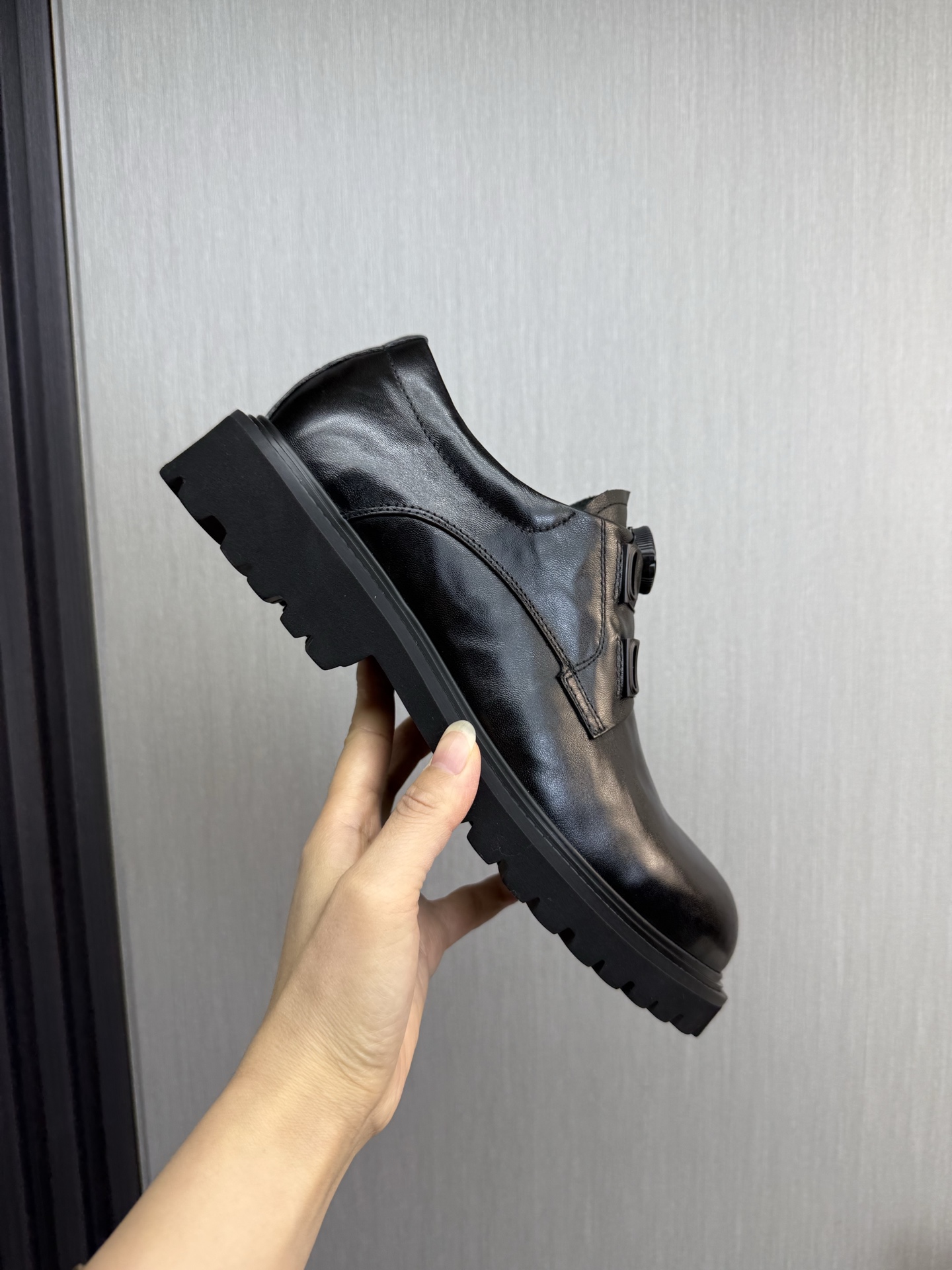 Male Leather Shoes Cow Leather Lightweight
