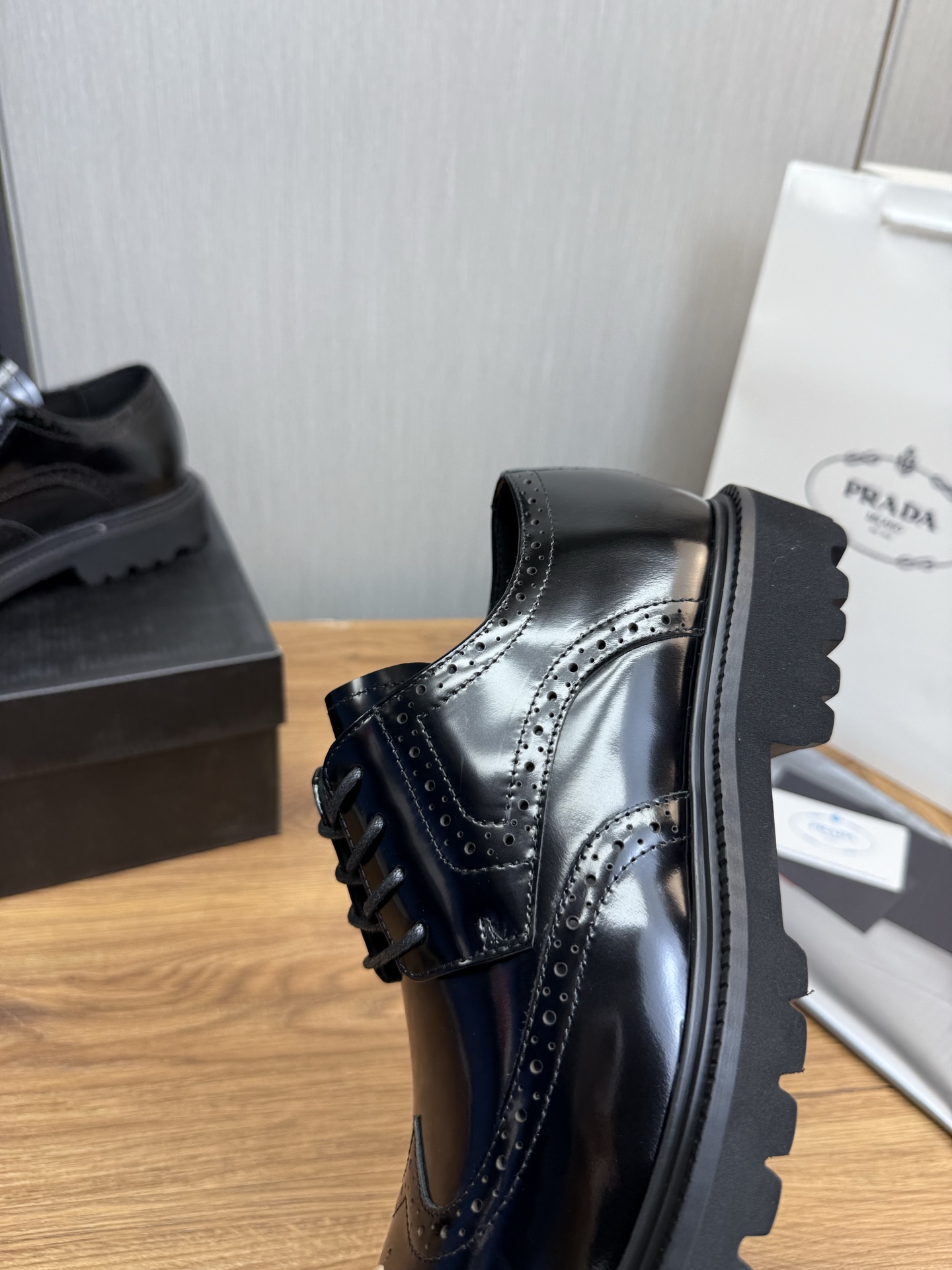 Male Leather Shoes Cow Leather Lightweight