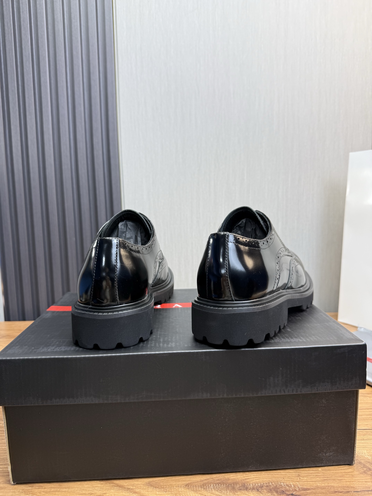 Male Leather Shoes Cow Leather Lightweight