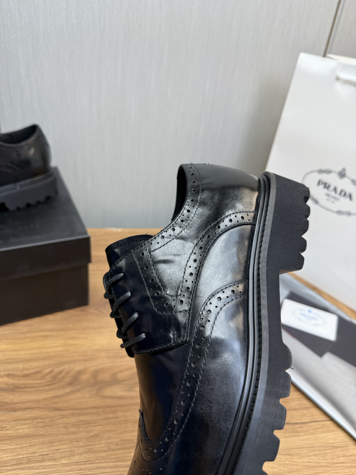 Male Leather Shoes Cow Leather Lightweight