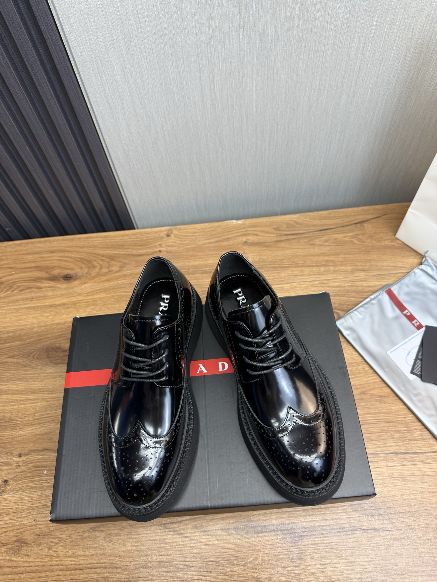 Male Leather Shoes Cow Leather Lightweight