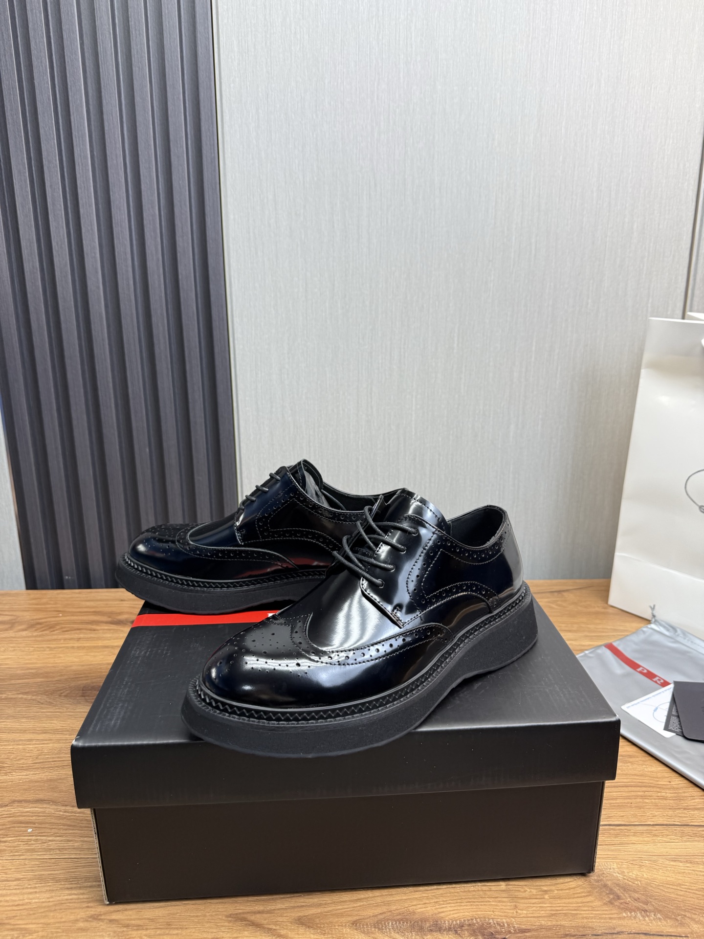 Male Leather Shoes Cow Leather Lightweight