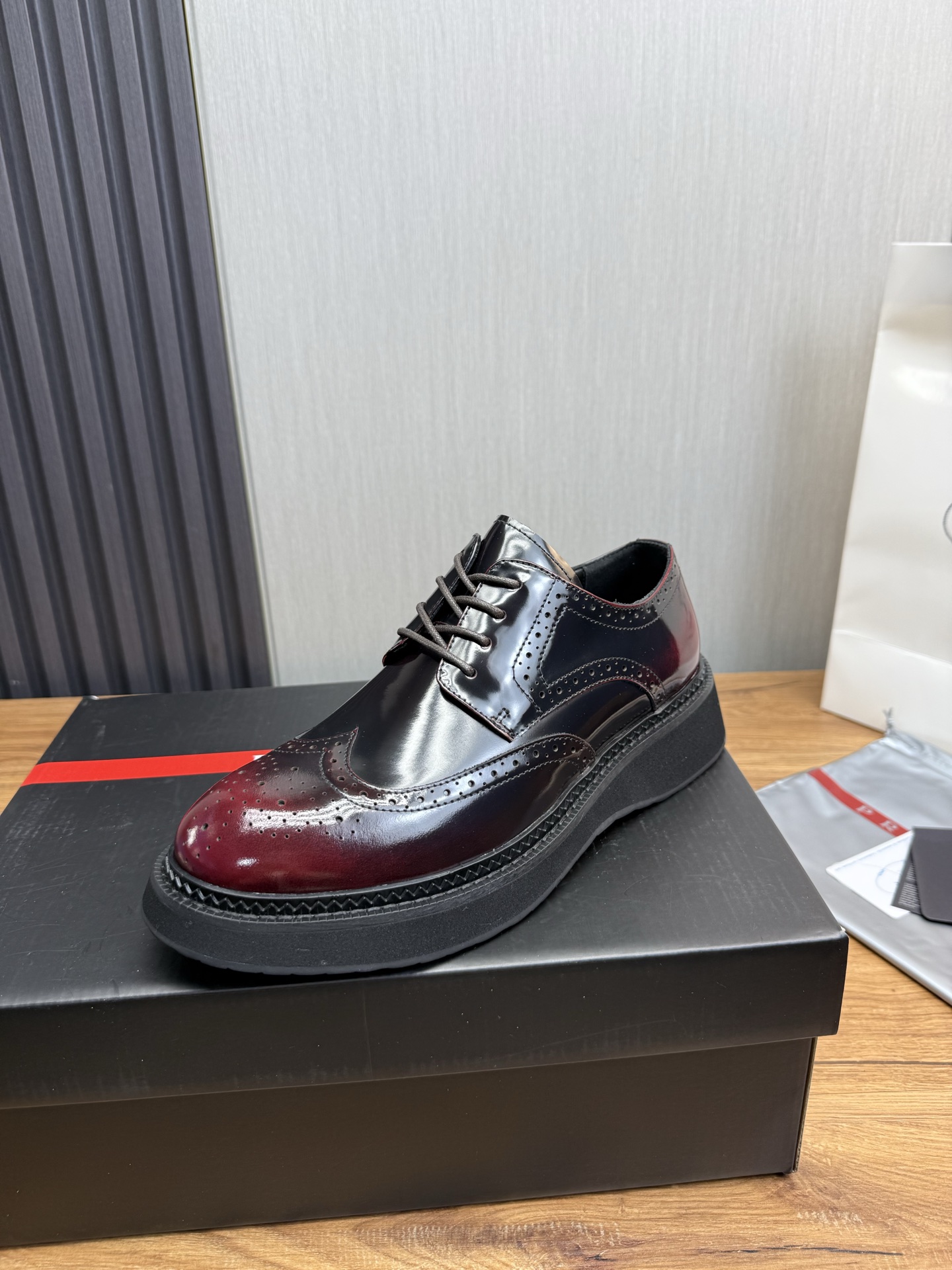 Male Leather Shoes Cow Leather Lightweight
