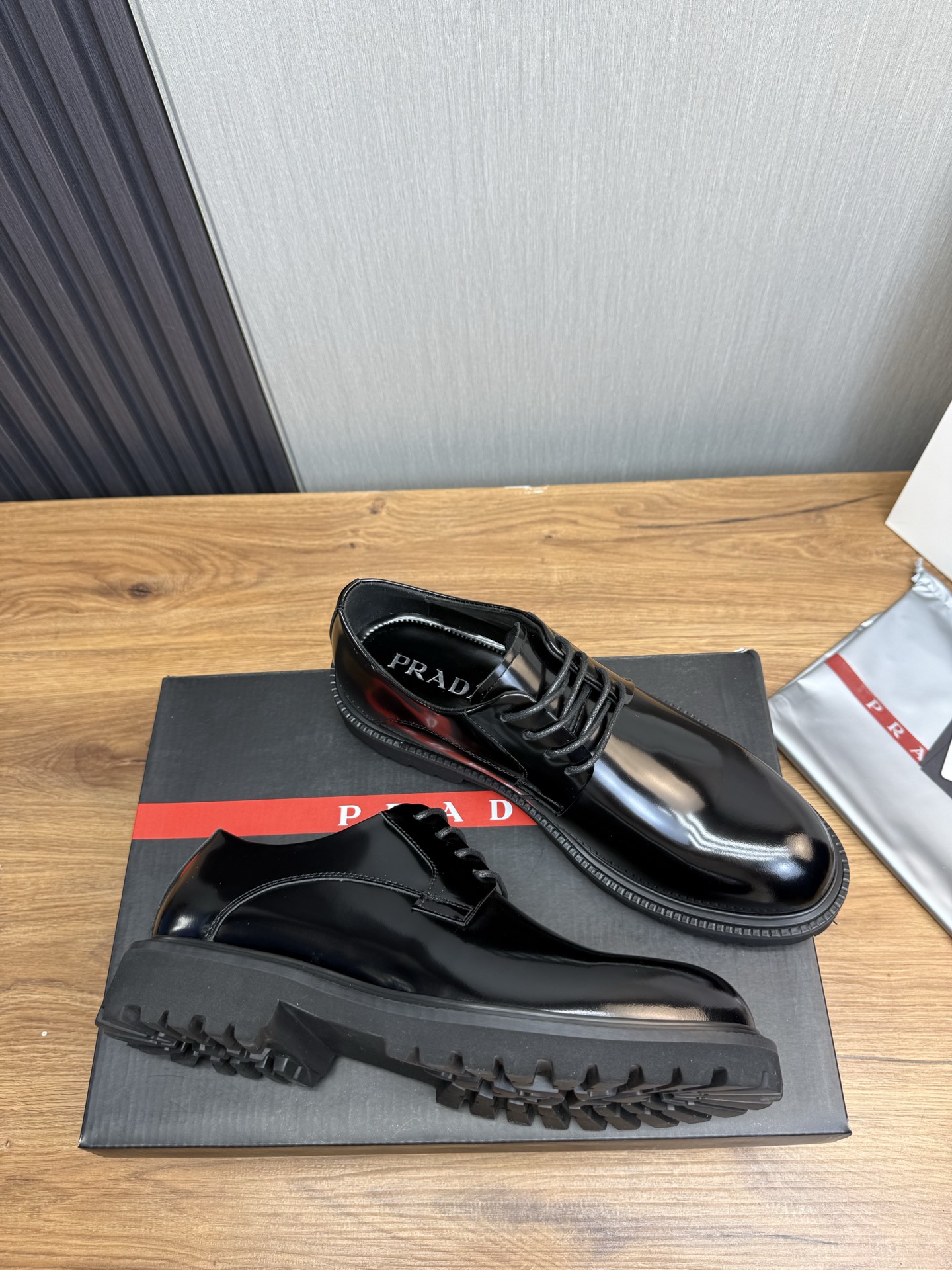 Male Leather Shoes Cow Leather Lightweight