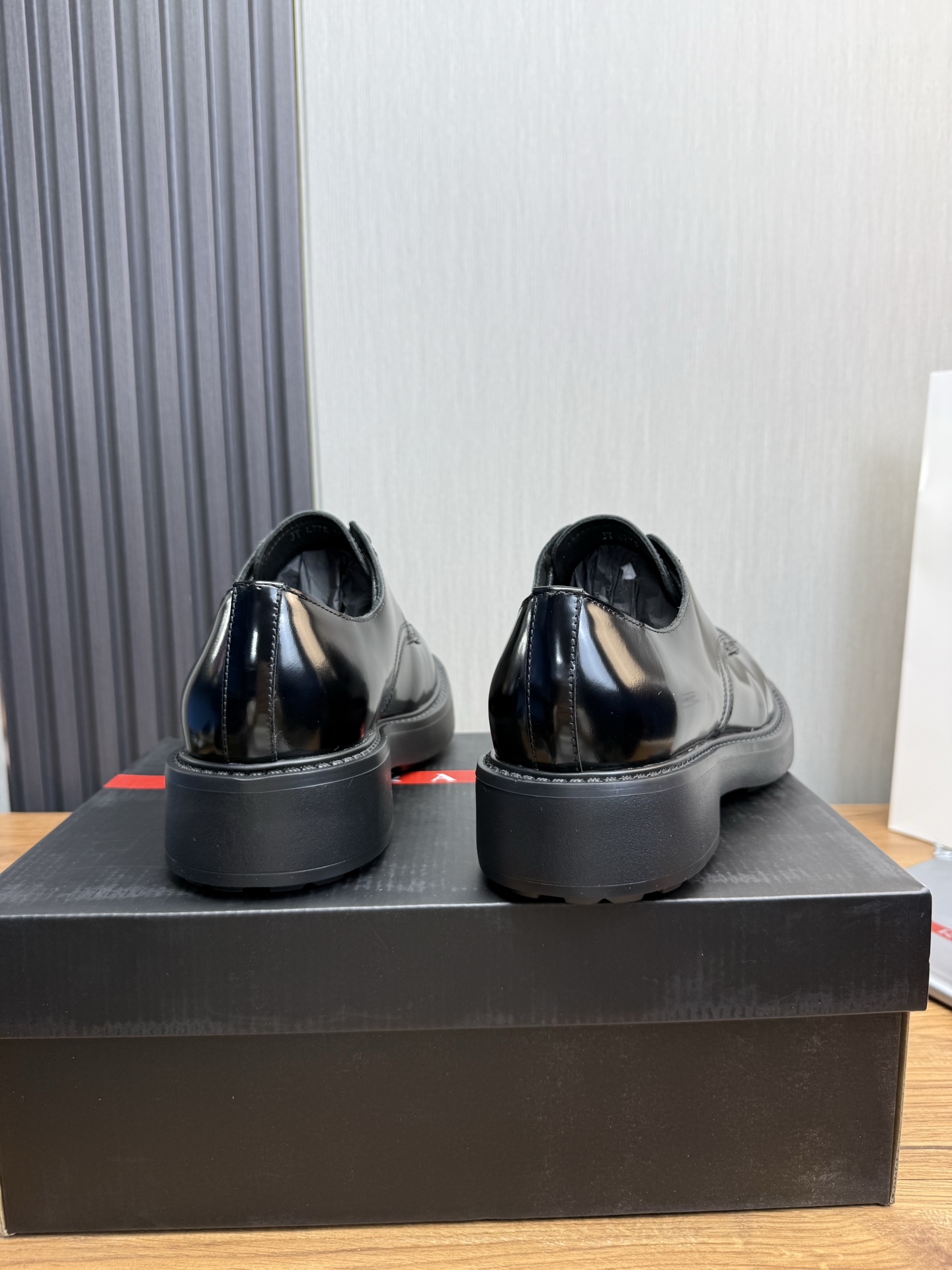 Male Leather Shoes Cow Leather Lightweight