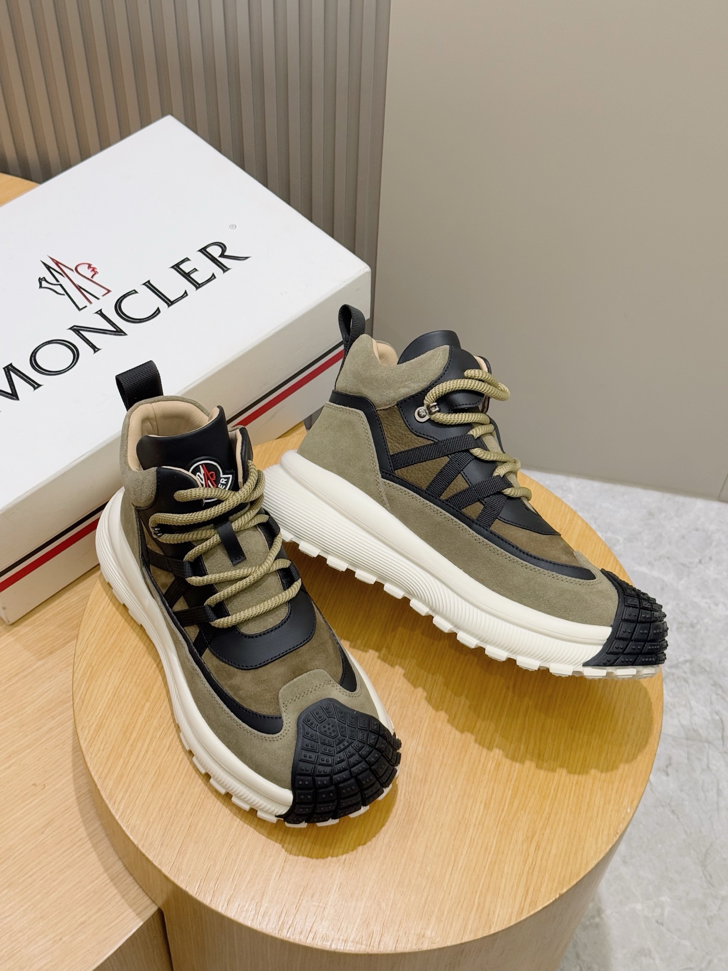 Male Basic Shoes S