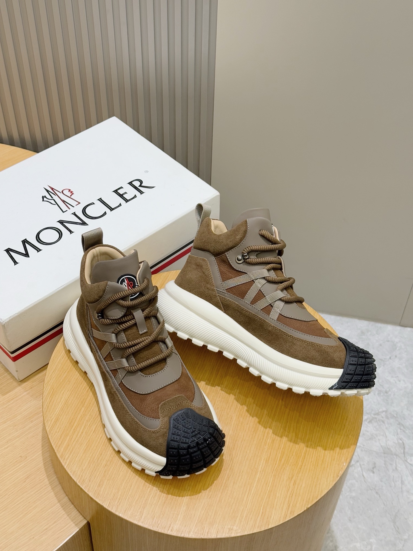 Male Basic Shoes S