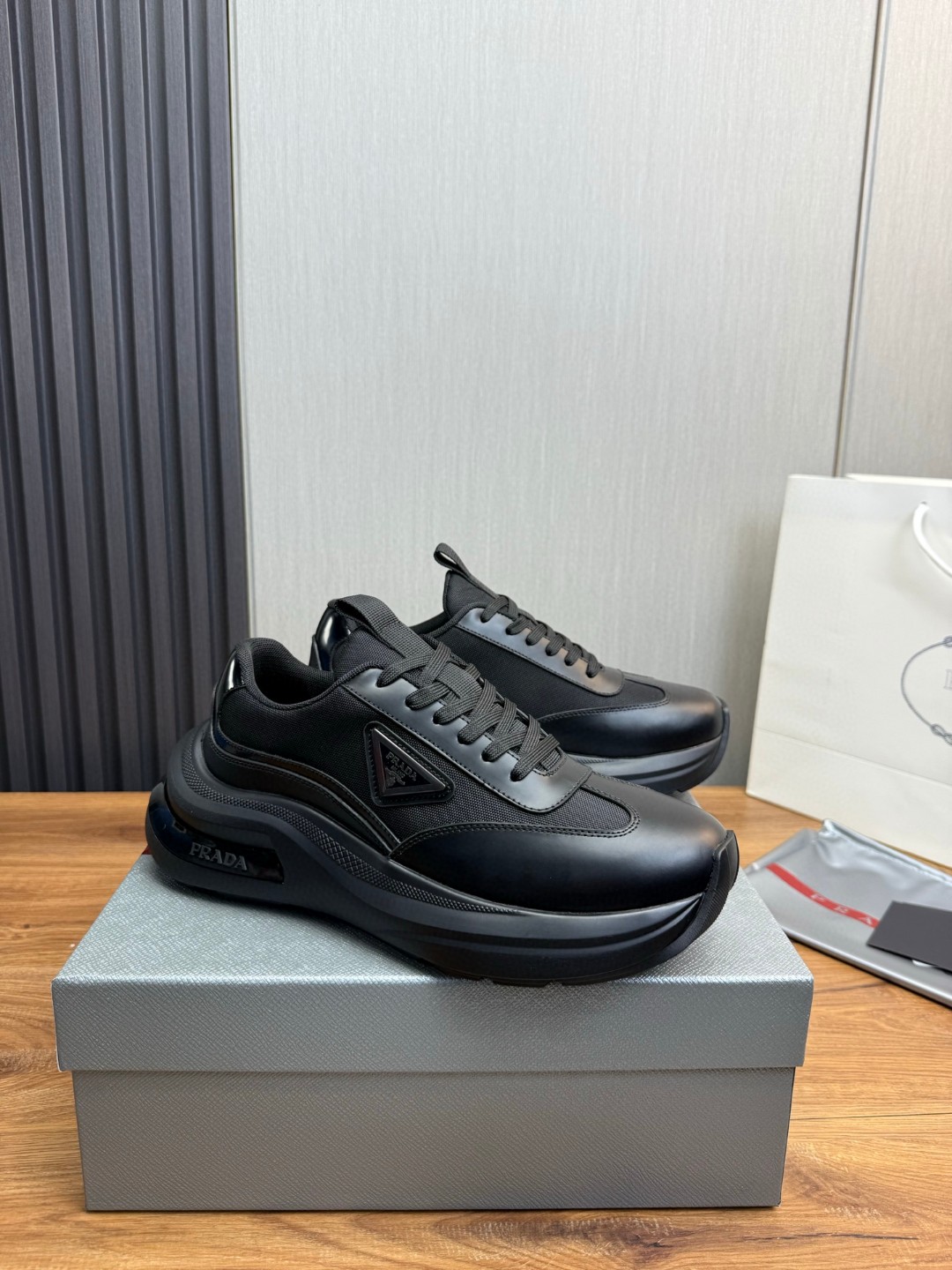 Male Basic Shoes