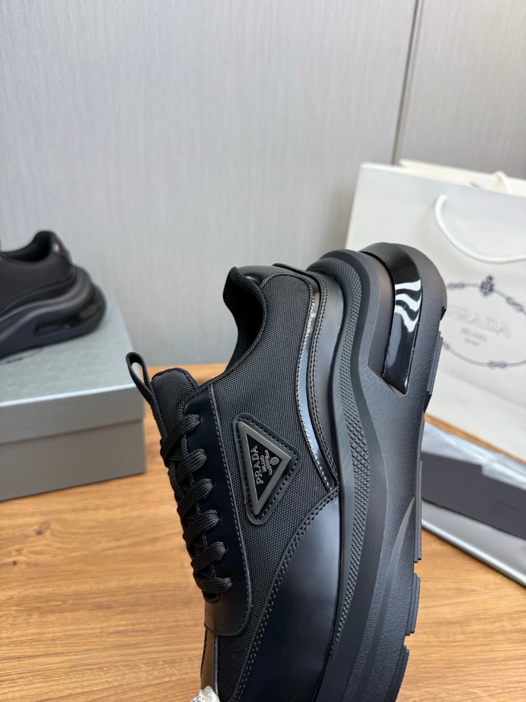 Male Basic Shoes