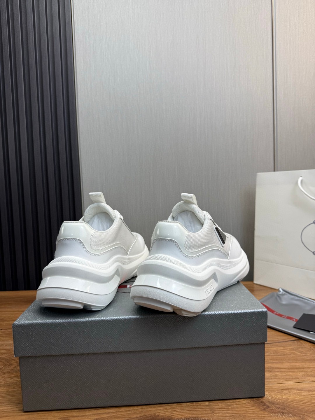 Male Basic Shoes