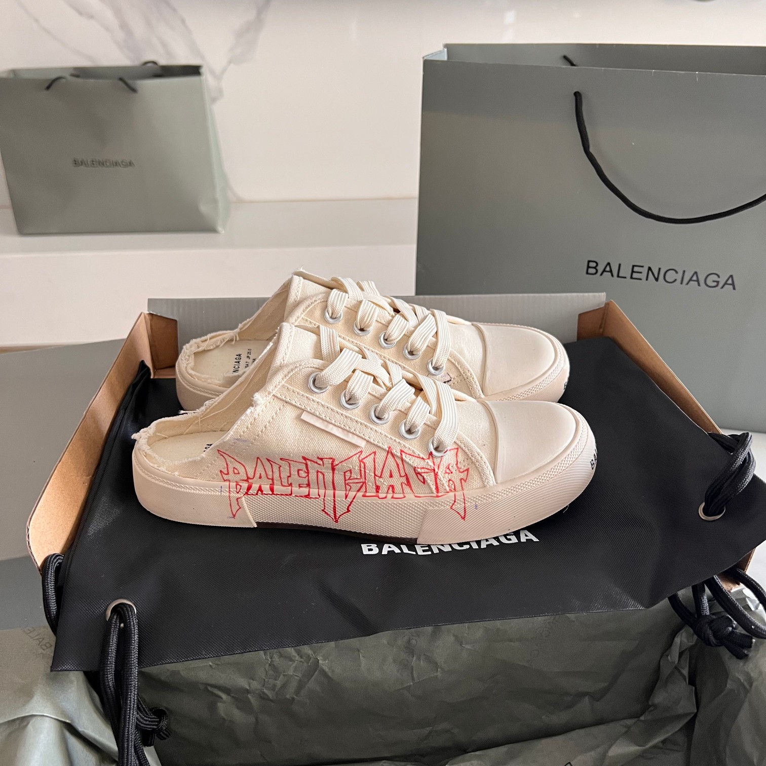 Balenciaga Basic Shoes L