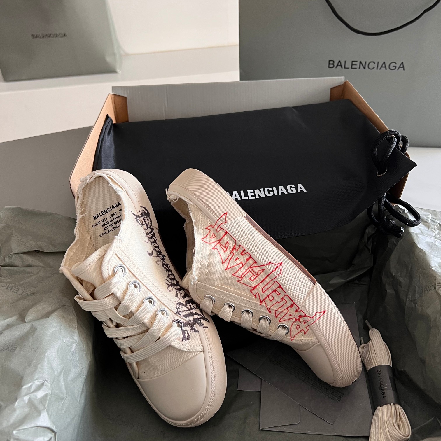 Balenciaga Basic Shoes L