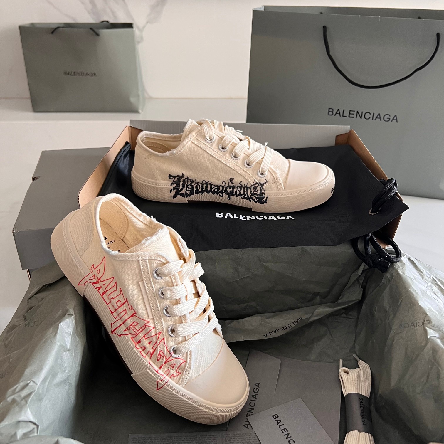 Balenciaga Basic Shoes L