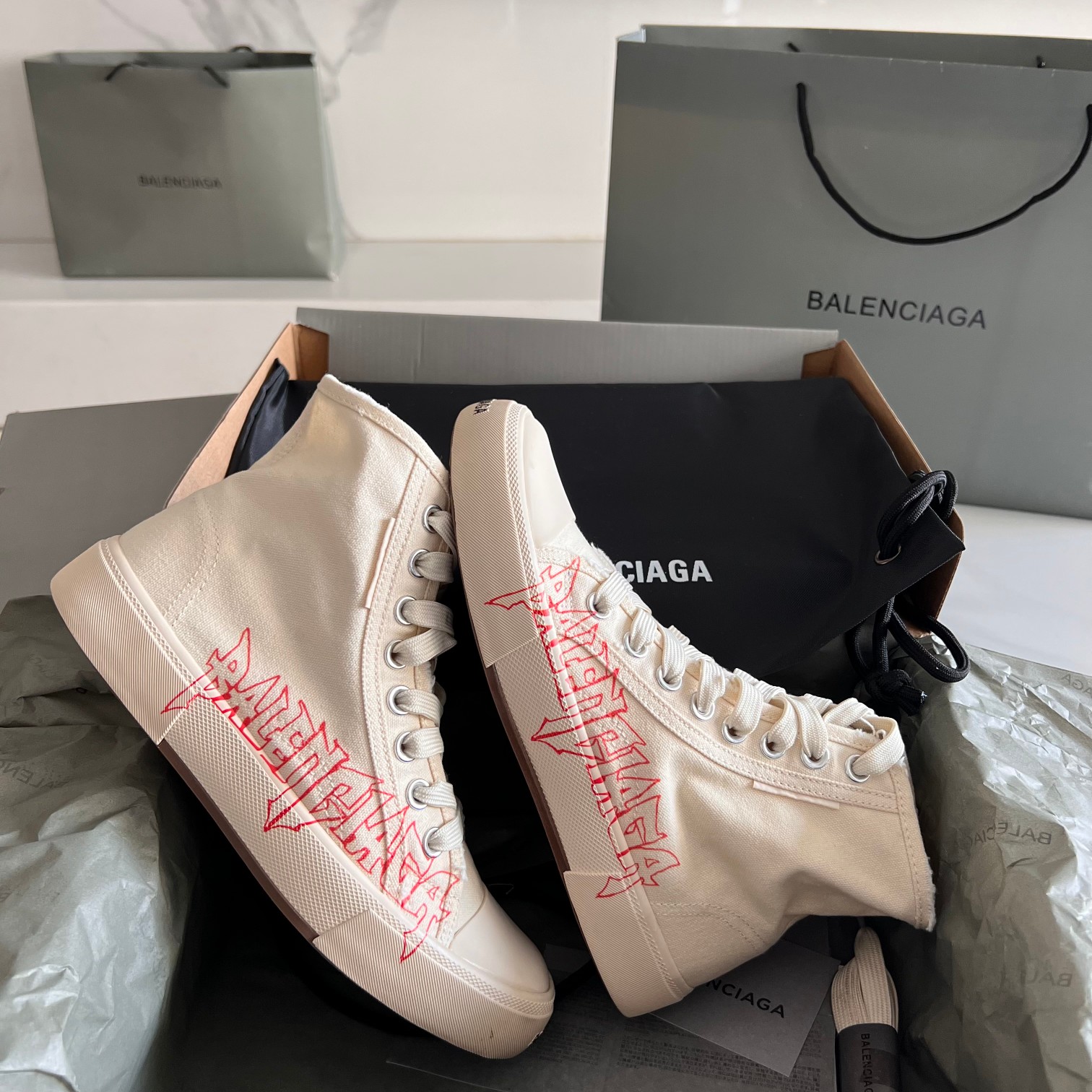 Balenciaga Basic Shoes L