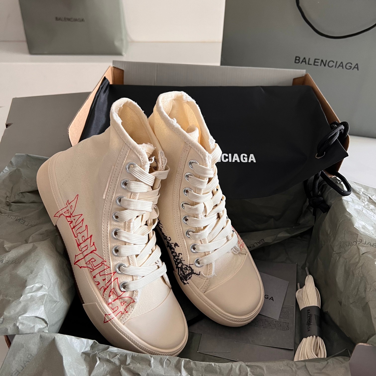 Balenciaga Basic Shoes L