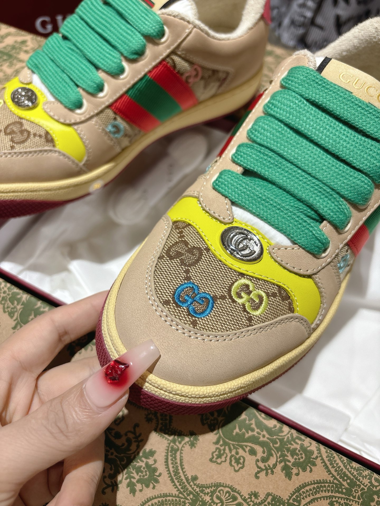 Gucci Female Basic Shoes S