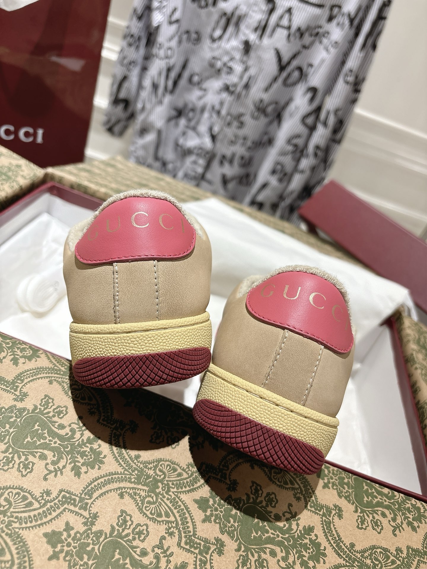 Gucci Female Basic Shoes S