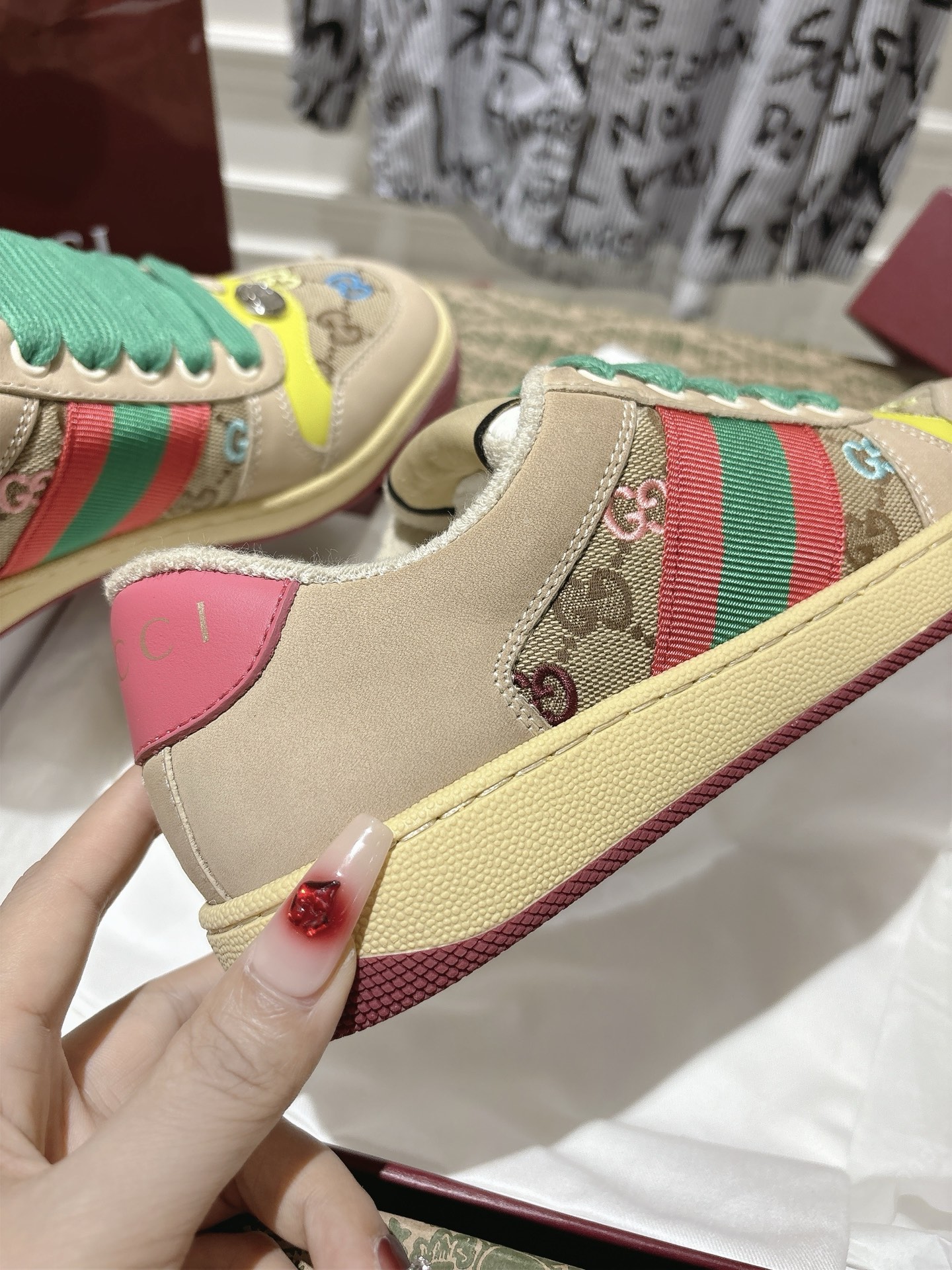 Gucci Female Basic Shoes S