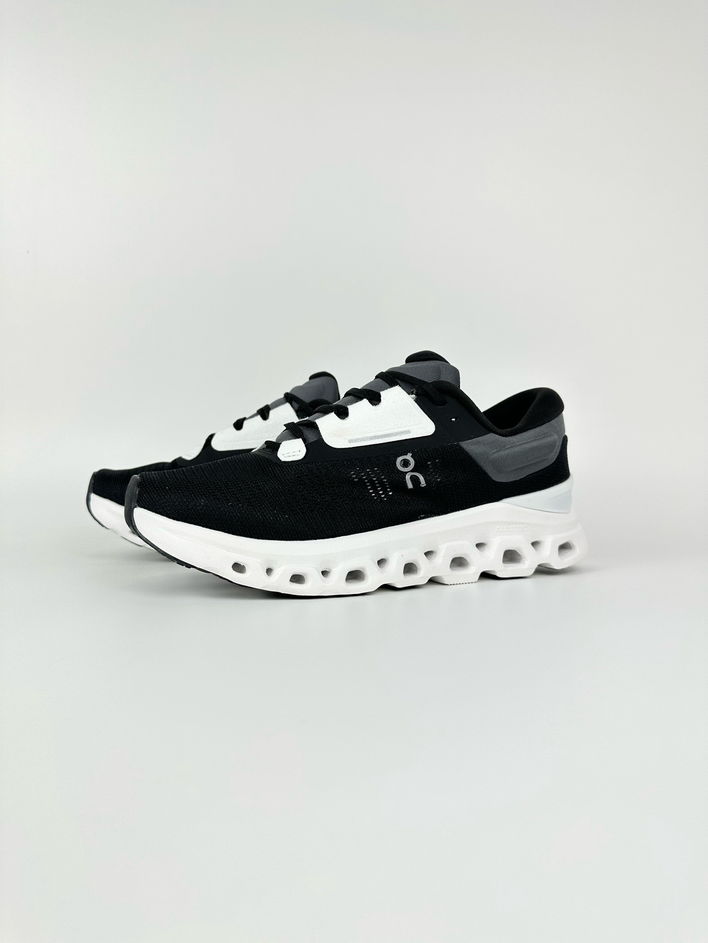 Basic Shoes Breathable L-s