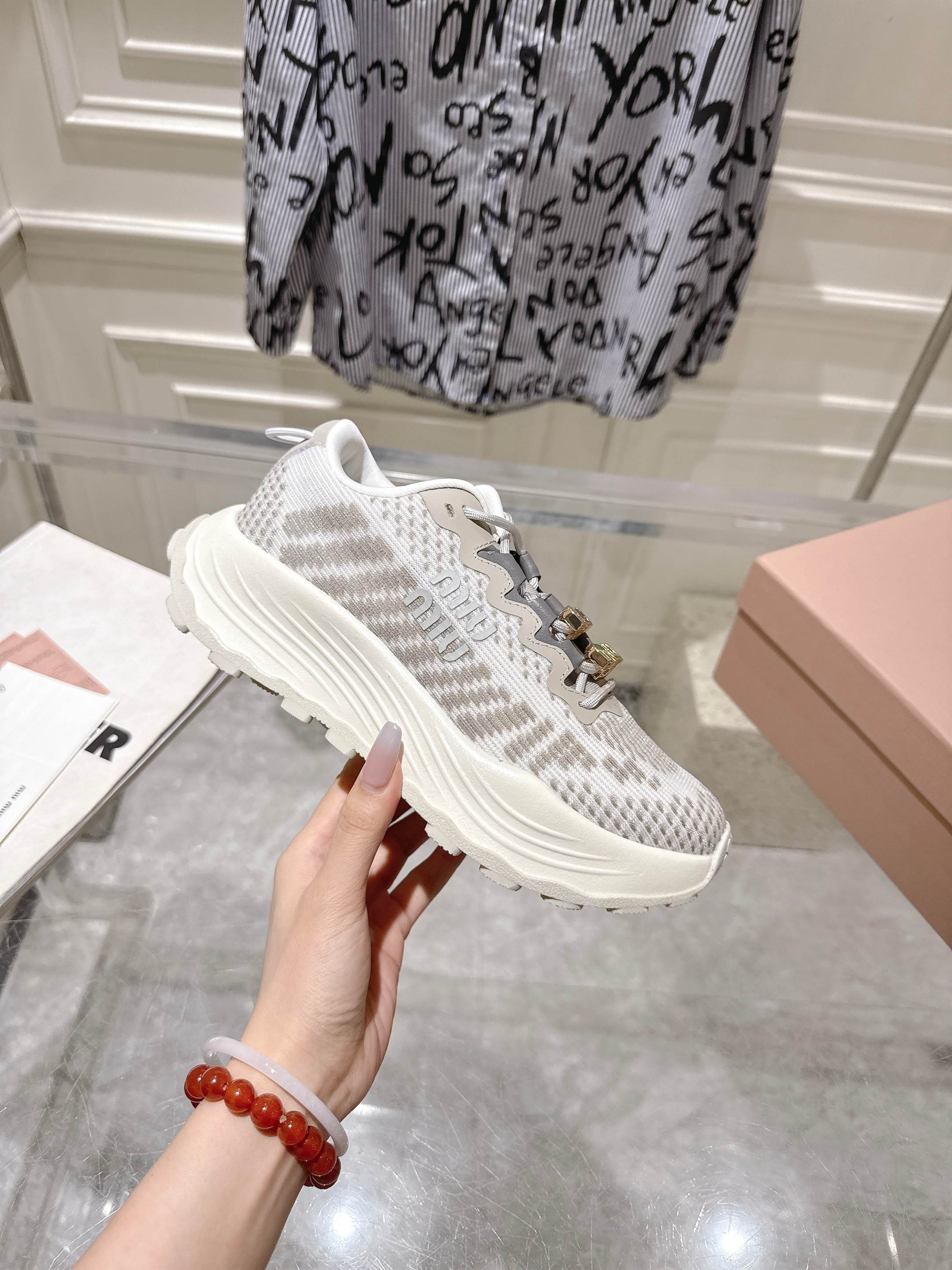 Miu Miu Couple Sneakers M-s