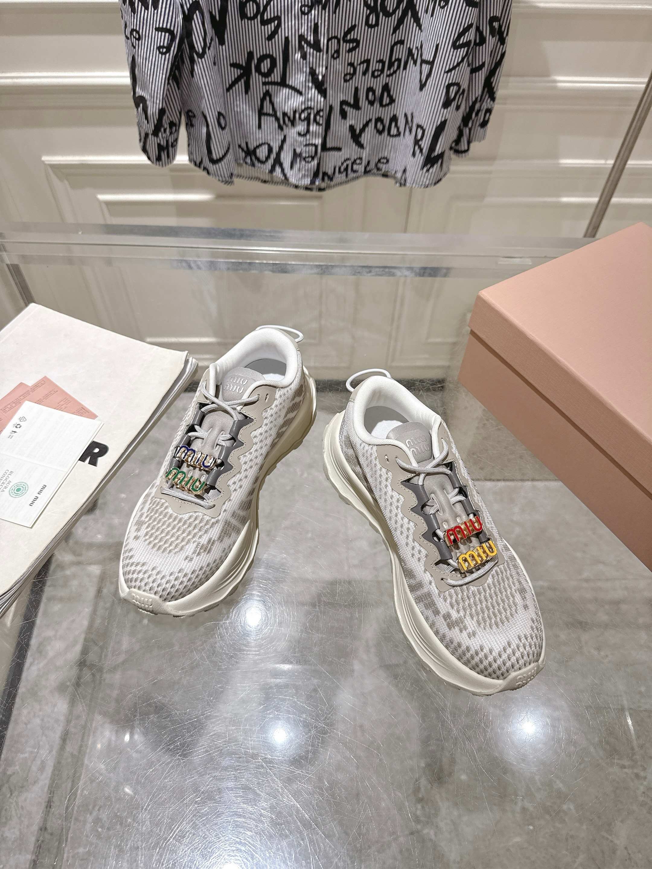 Miu Miu Couple Sneakers M-s