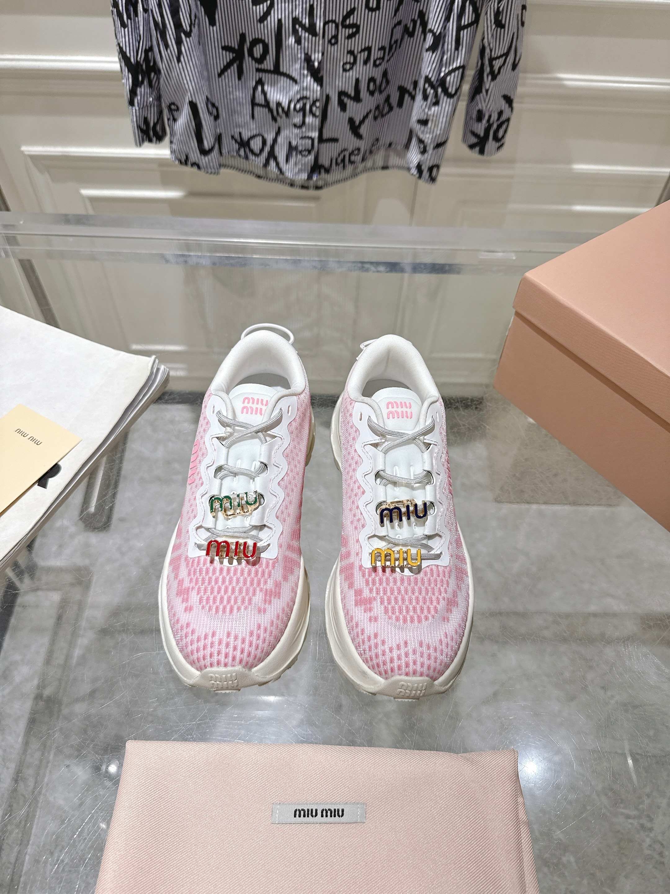 Miu Miu Couple Sneakers M-s
