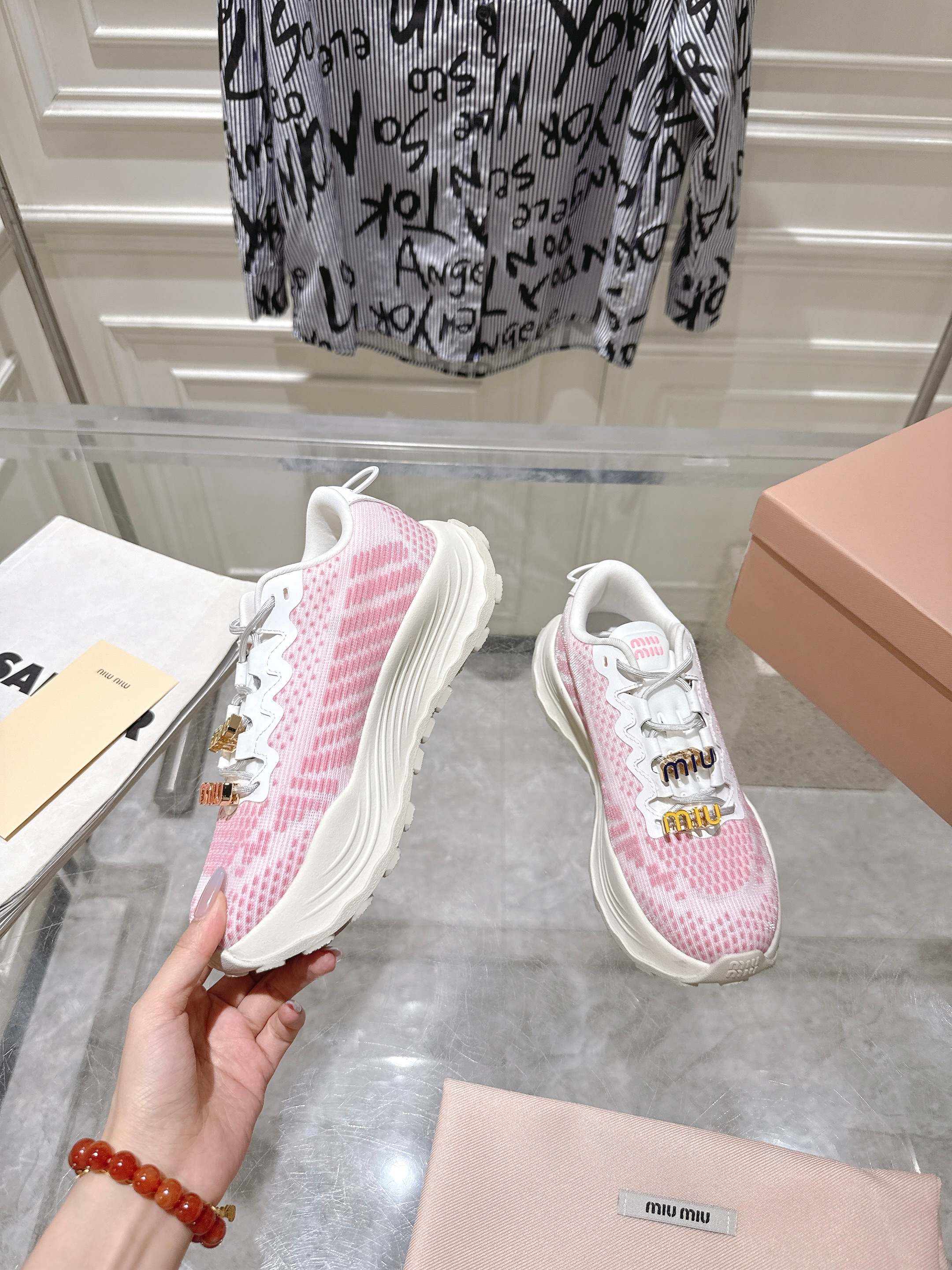 Miu Miu Couple Sneakers M-s