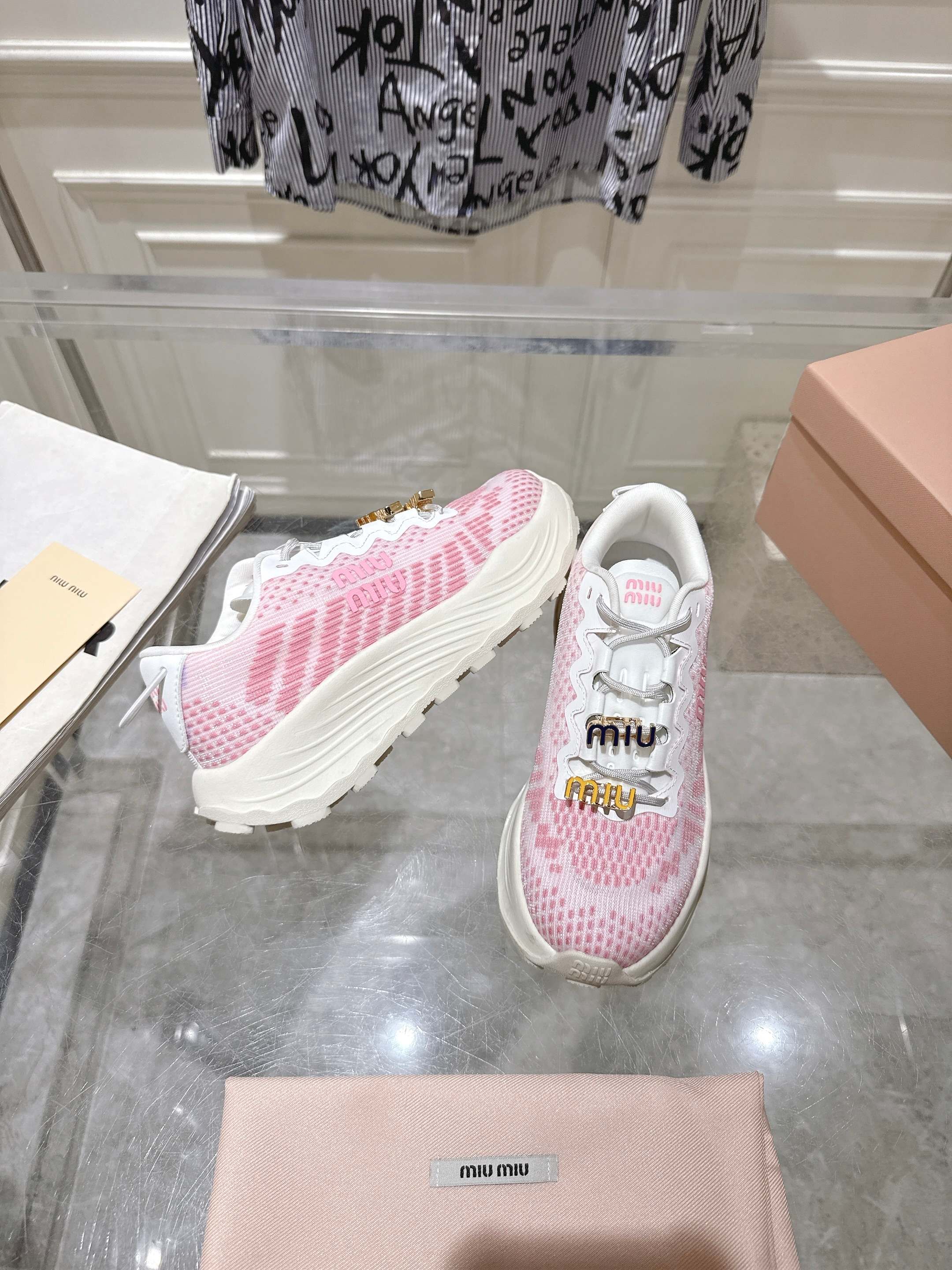 Miu Miu Couple Sneakers M-s