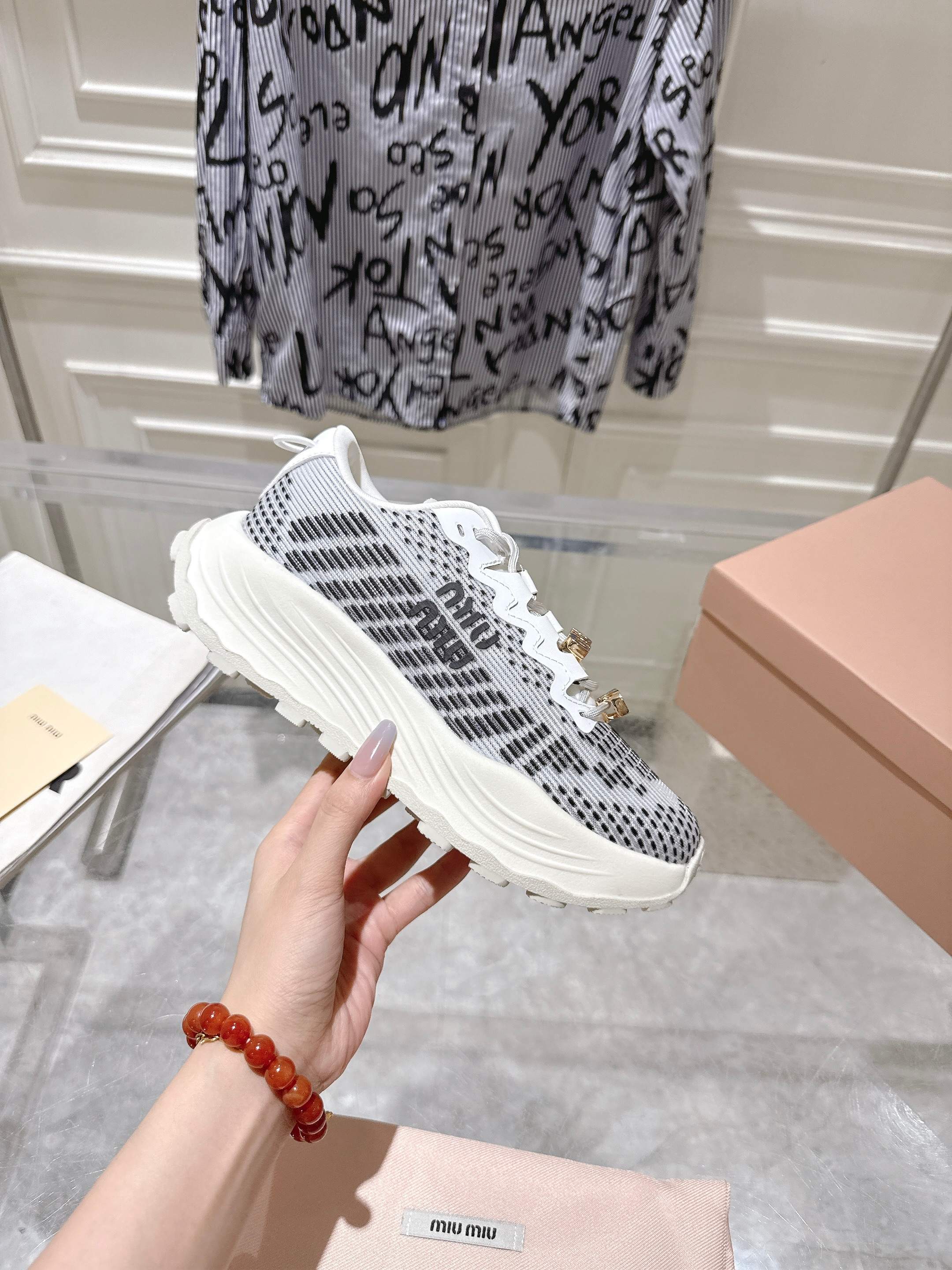 Miu Miu Couple Sneakers M-s