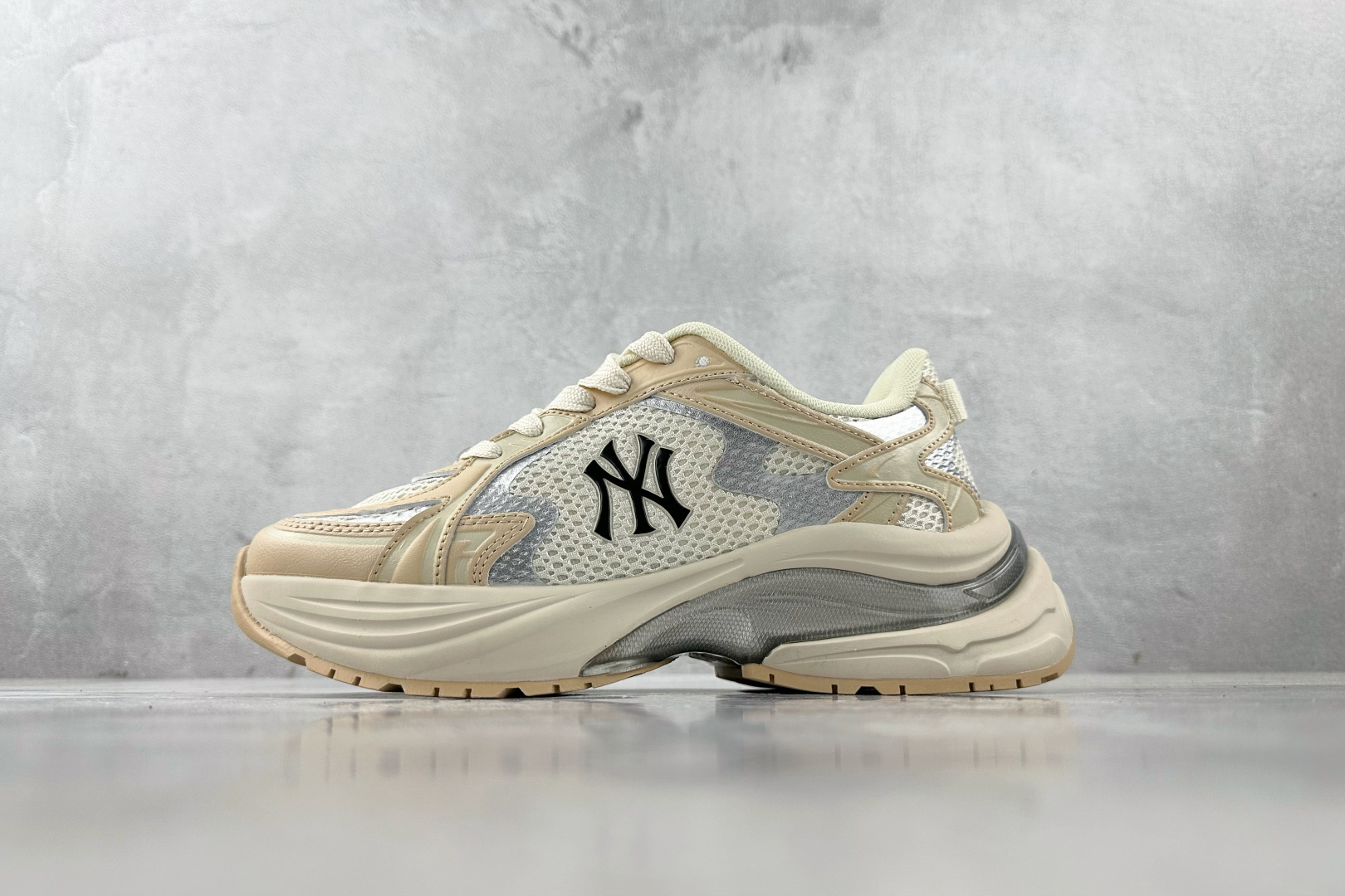 Basic Shoes M-l-s