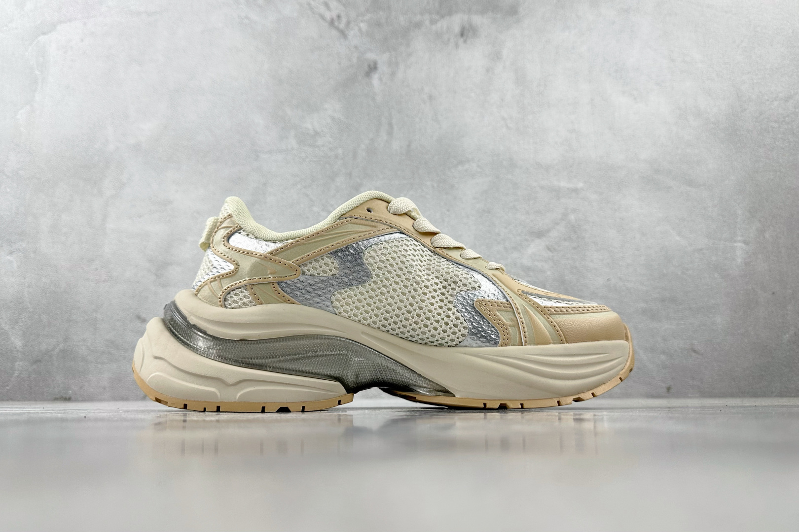 Basic Shoes M-l-s
