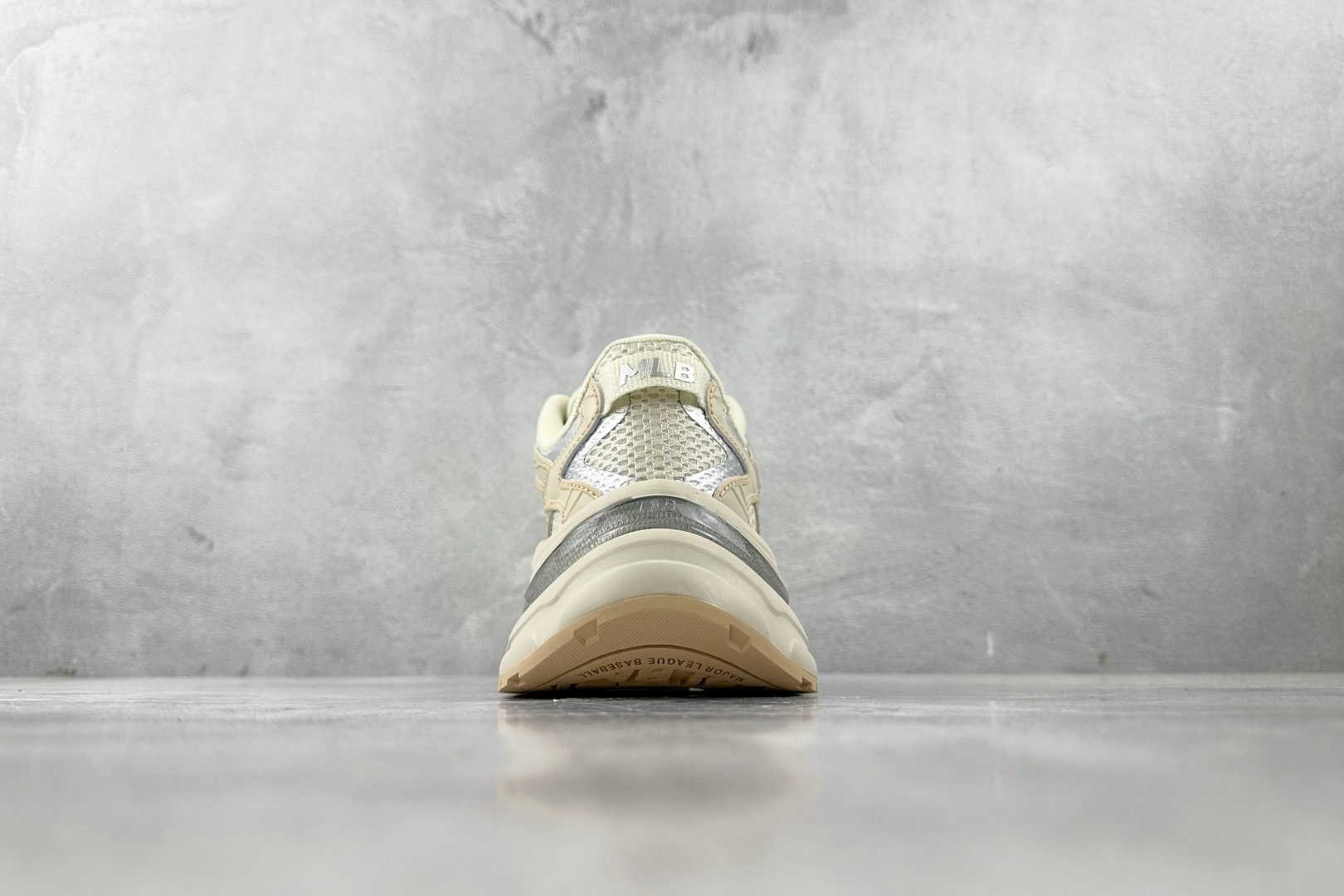 Basic Shoes M-l-s