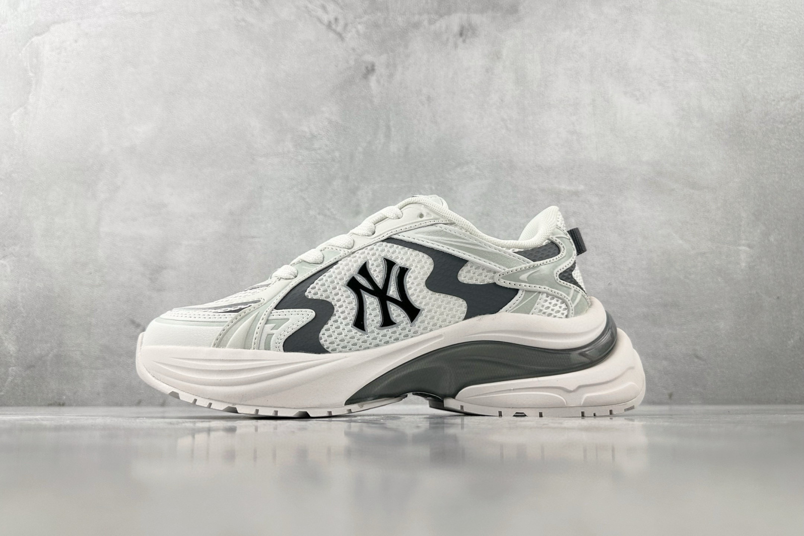 Basic Shoes M-l