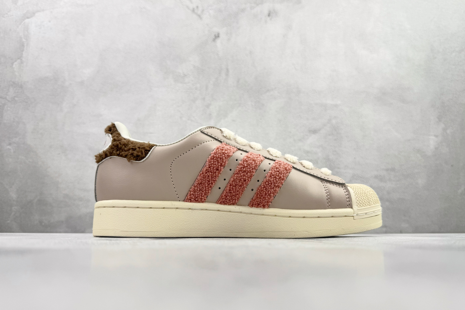 Basic Shoes Pink L-s