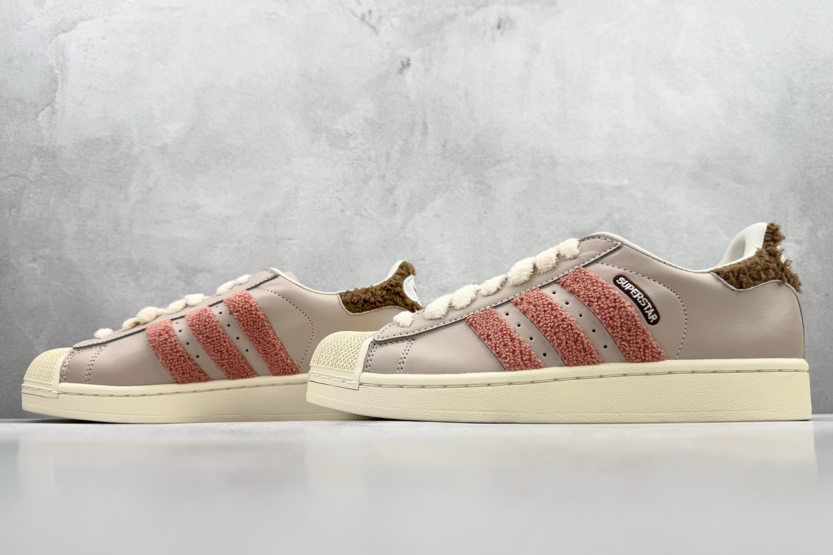 Basic Shoes Pink L-s
