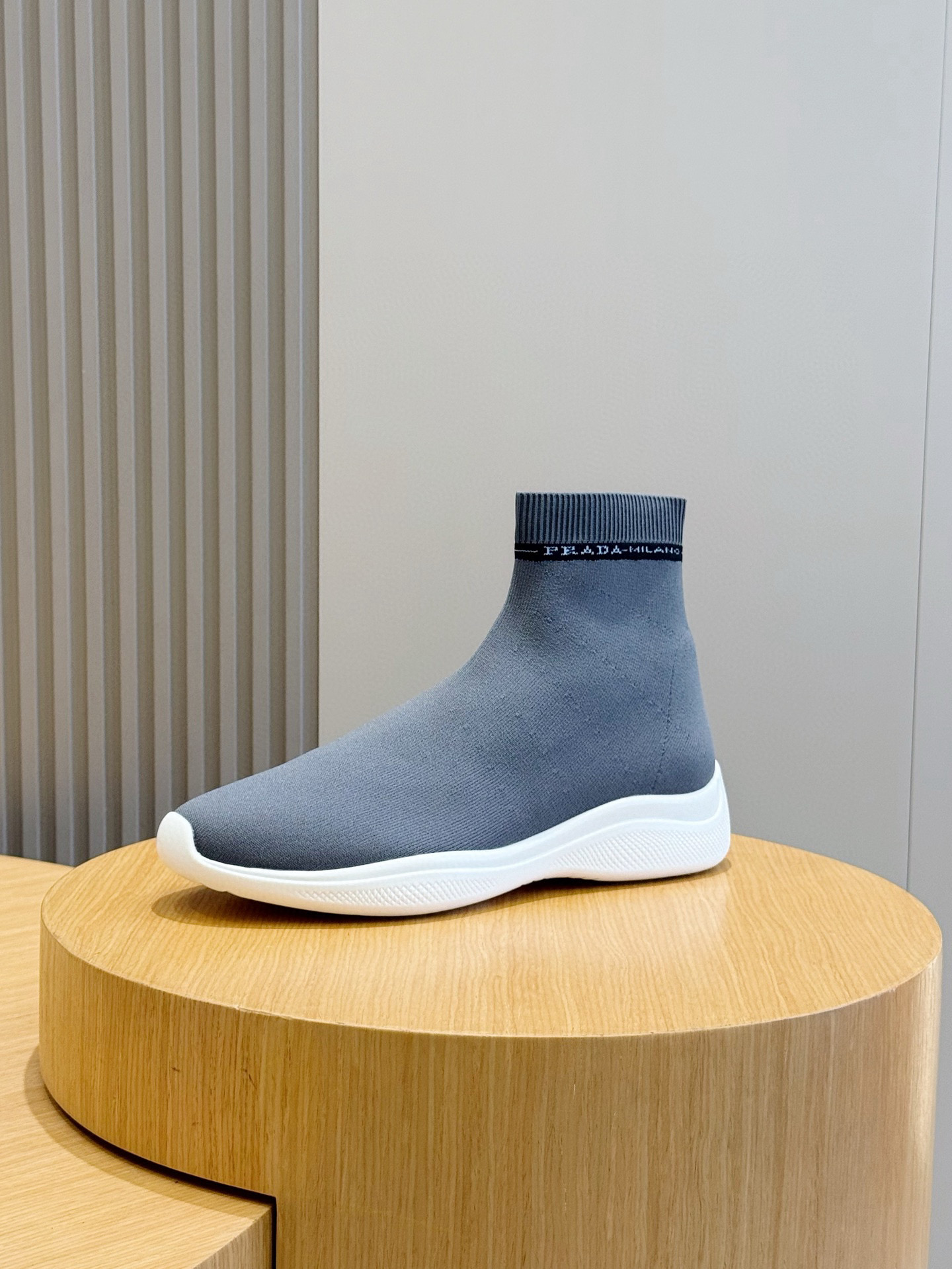 Prada Sneakers S