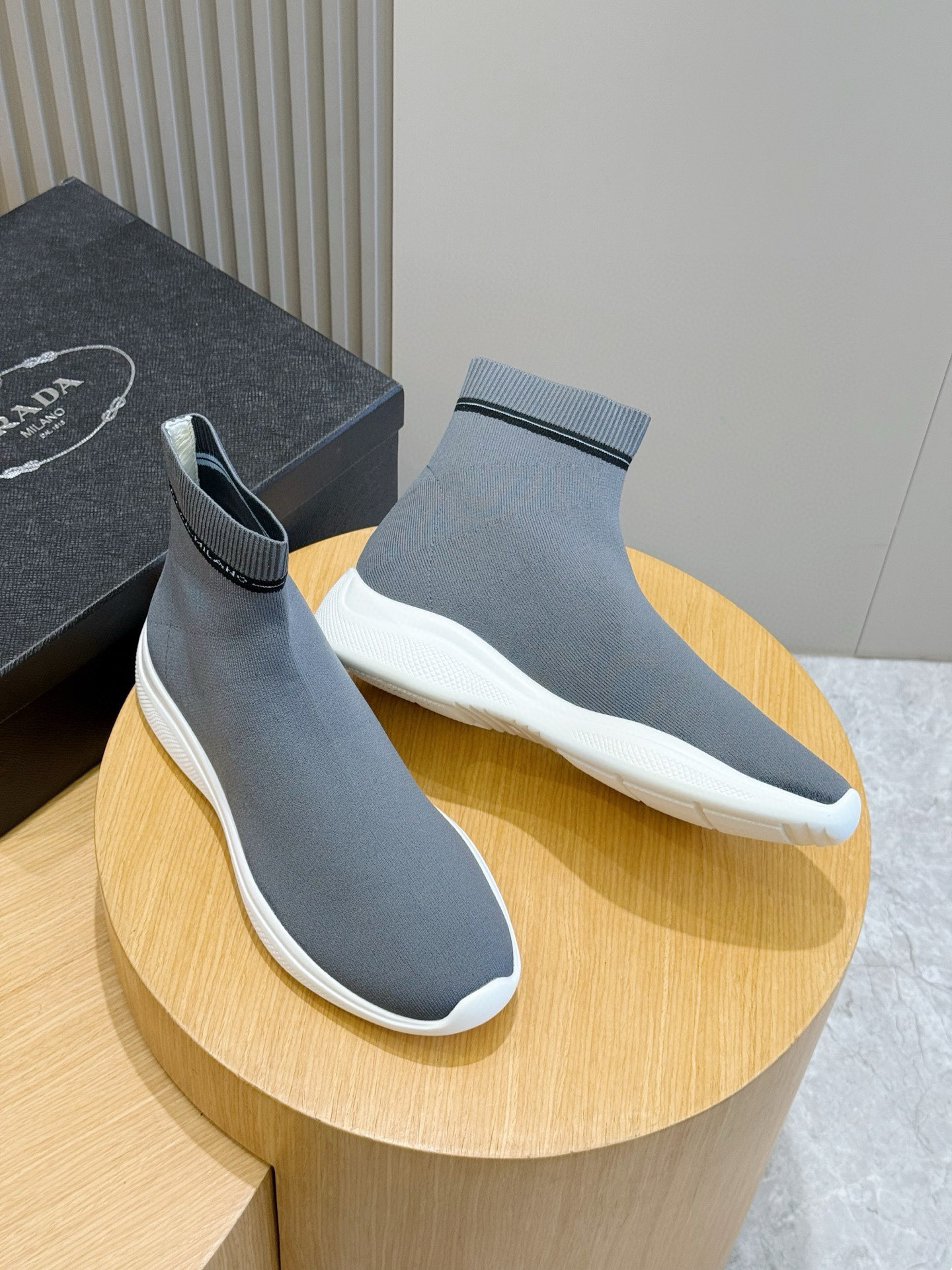 Prada Sneakers S