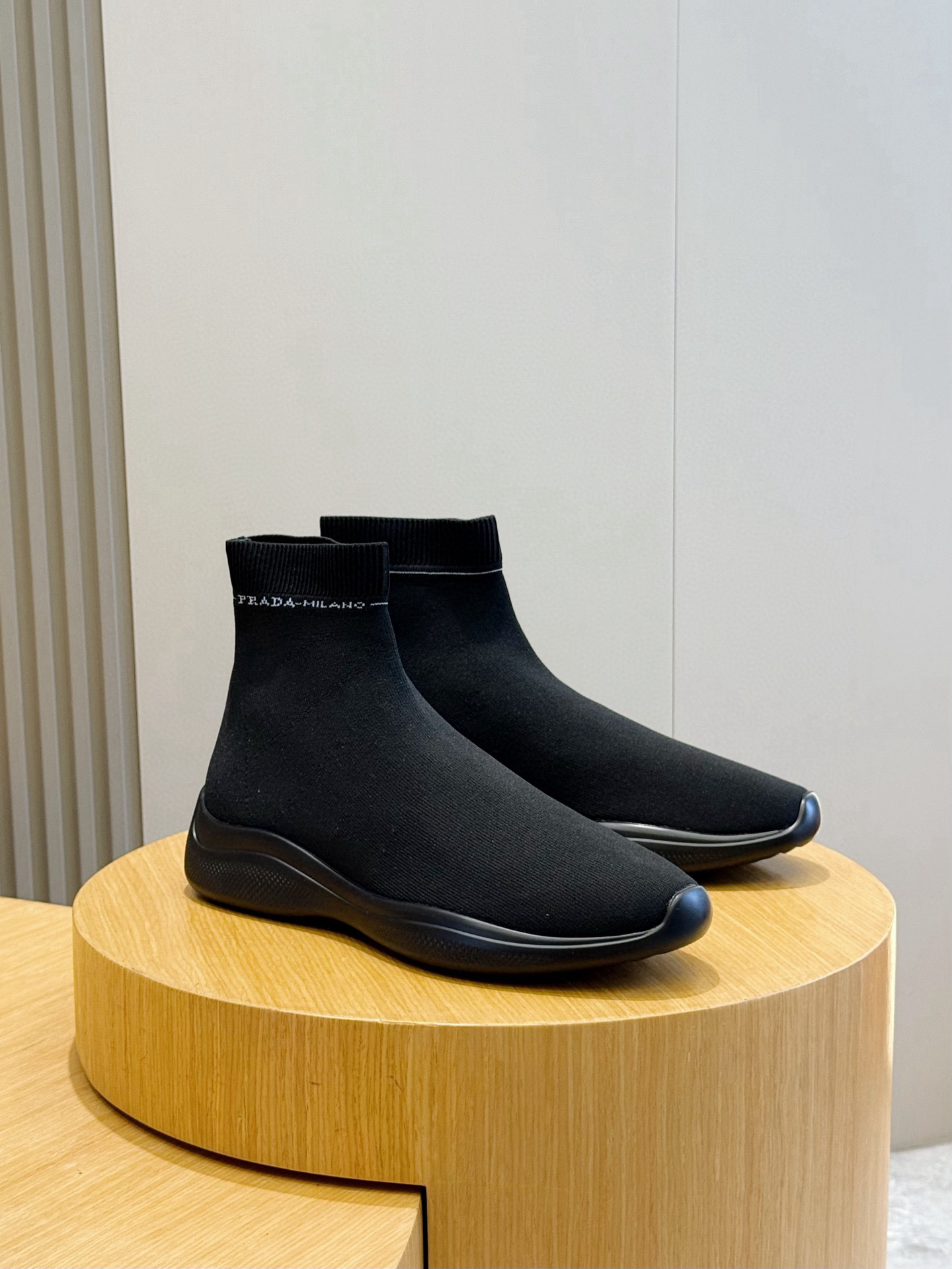 Prada Sneakers S