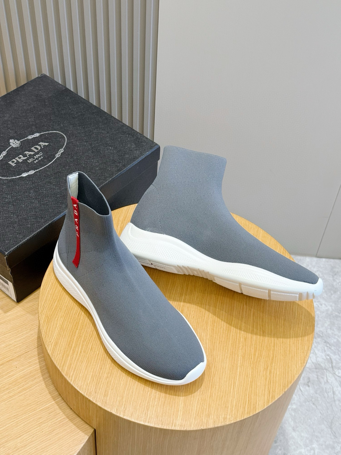 Prada Sneakers S