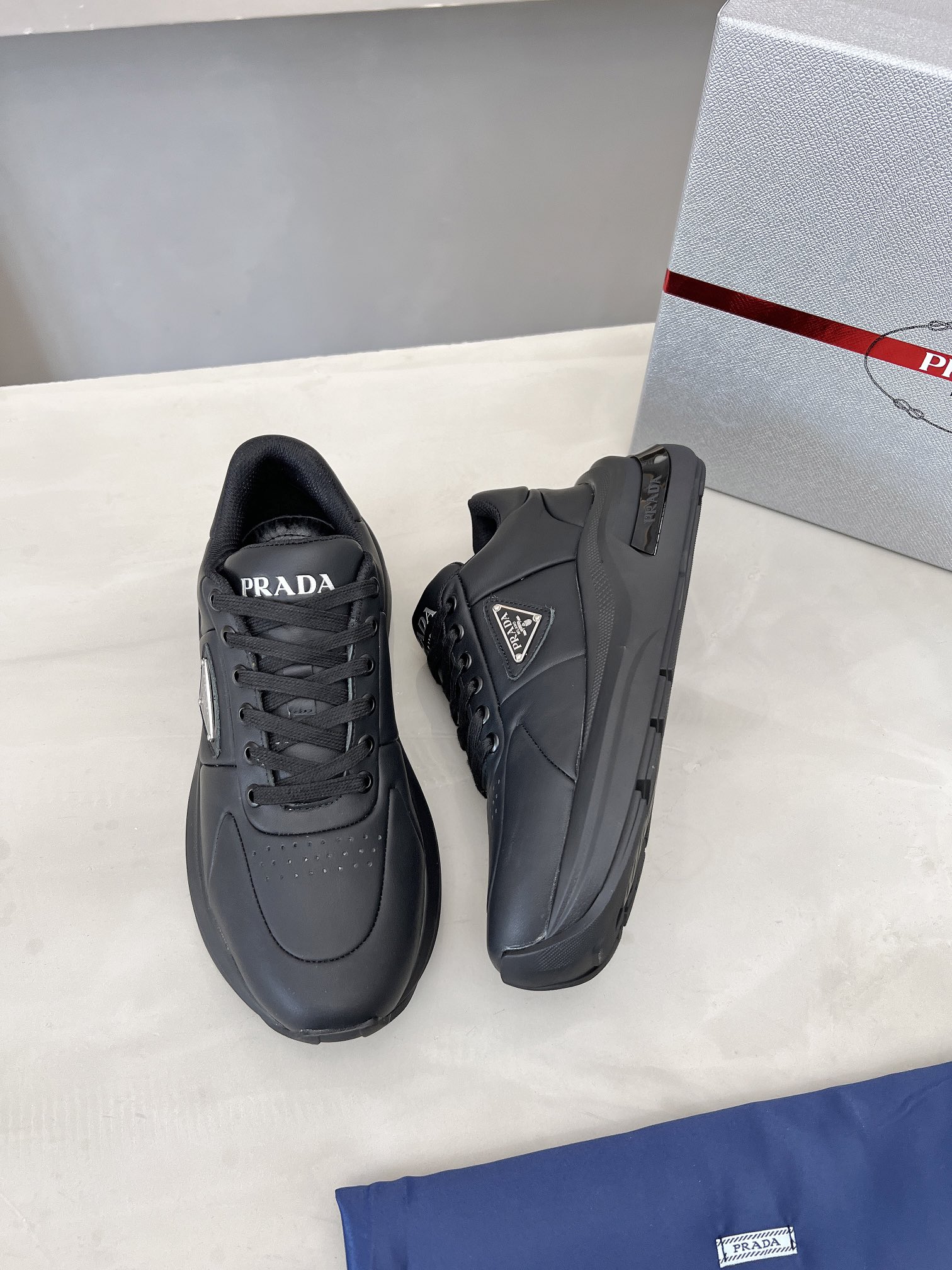 Prada Male Basic Shoes Mesh Breathable