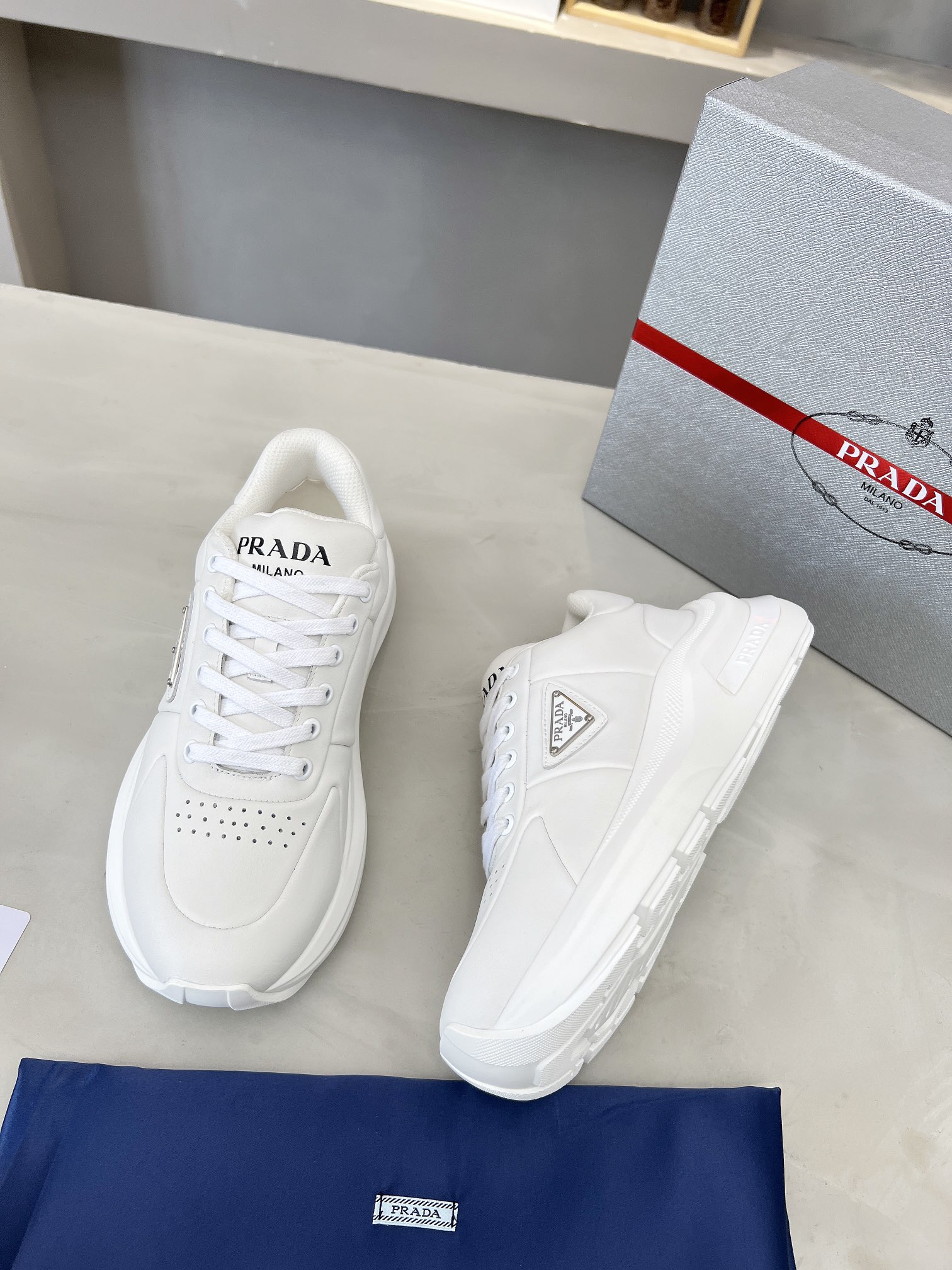 Prada Male Basic Shoes Mesh Breathable