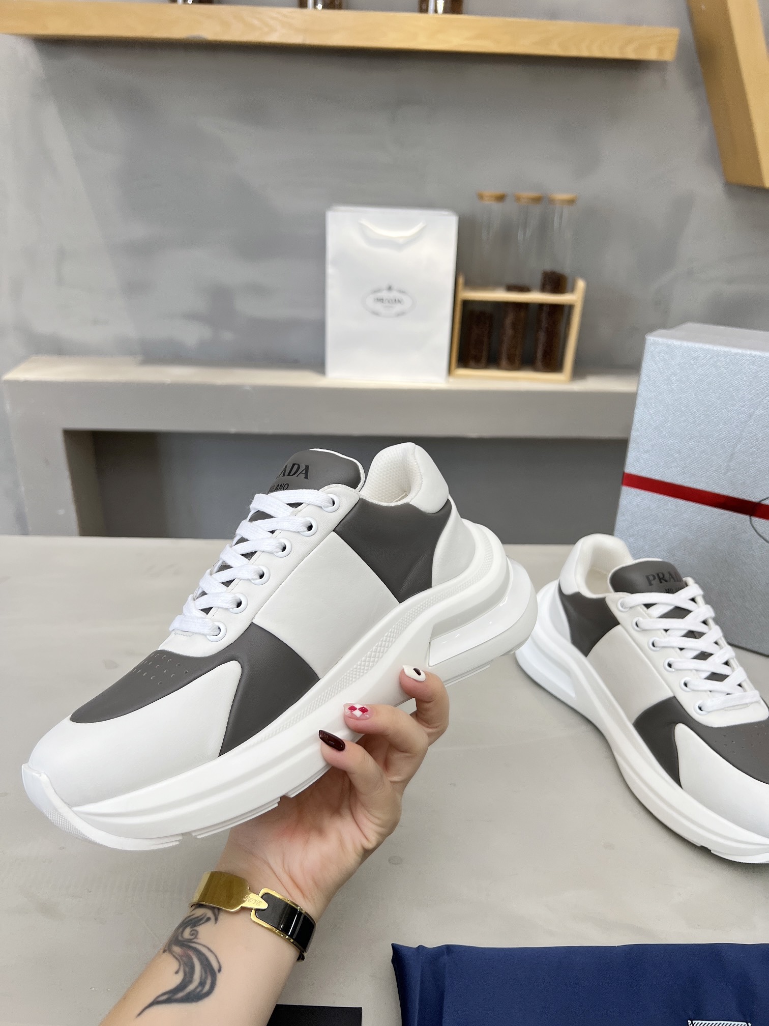 Male Basic Shoes Mesh Breathable