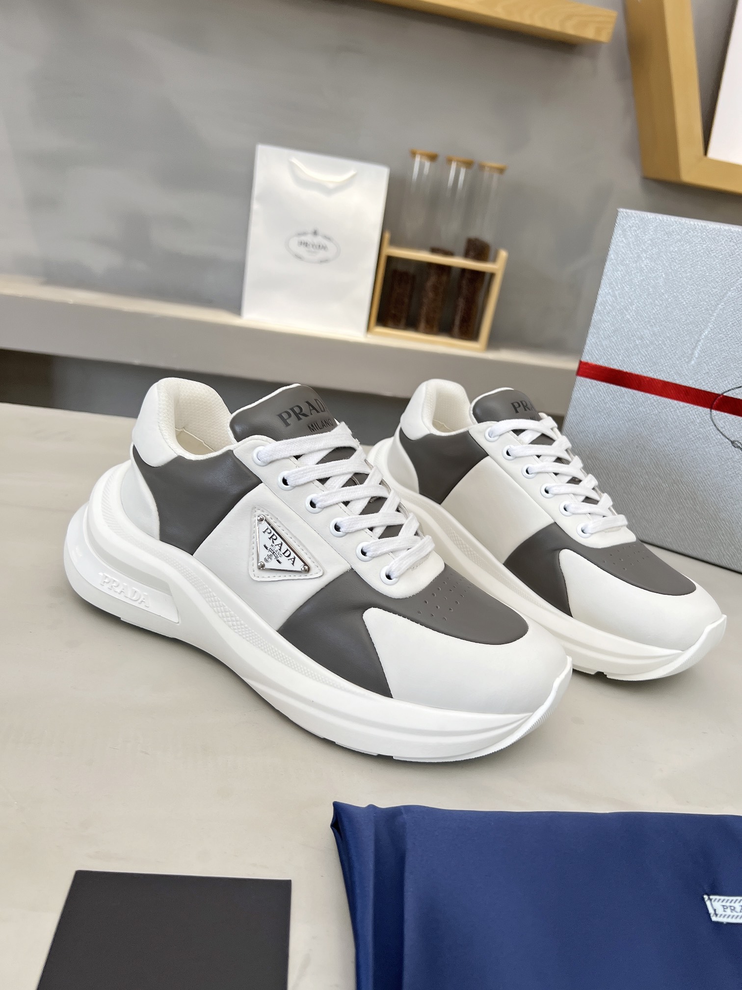 Male Basic Shoes Mesh Breathable