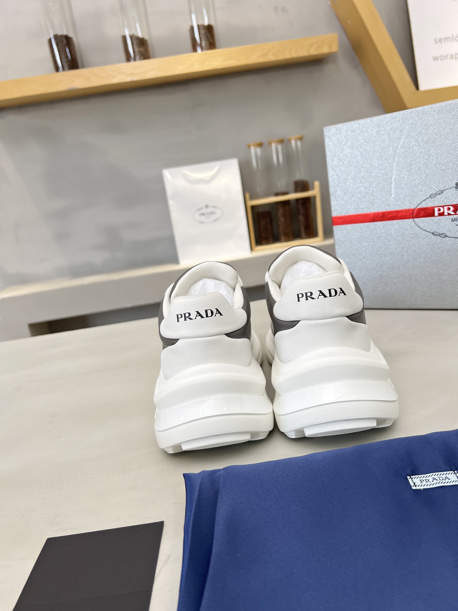 Male Basic Shoes Mesh Breathable
